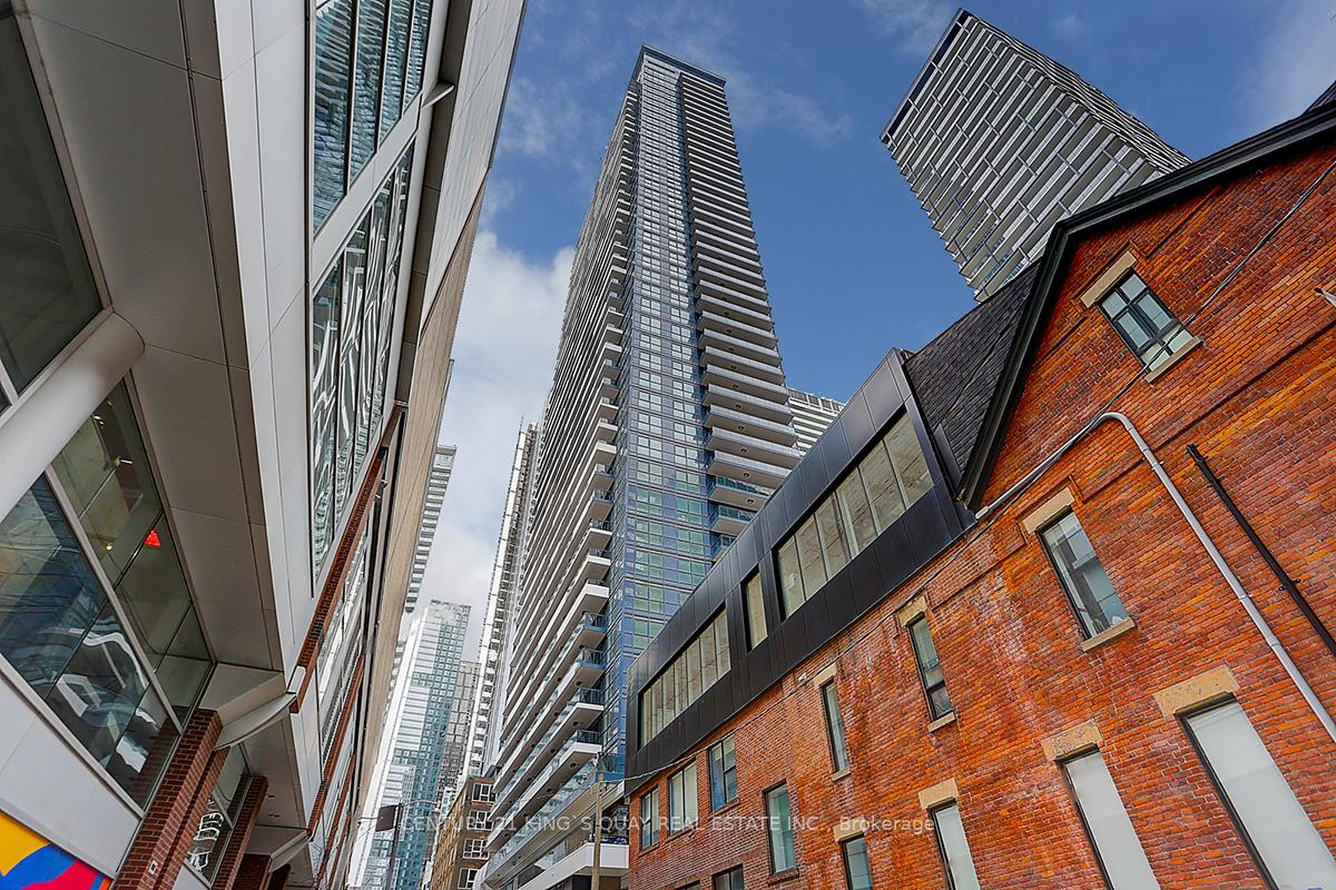 38 Widmer Street 1103, Toronto C01, ON M5V 2E9