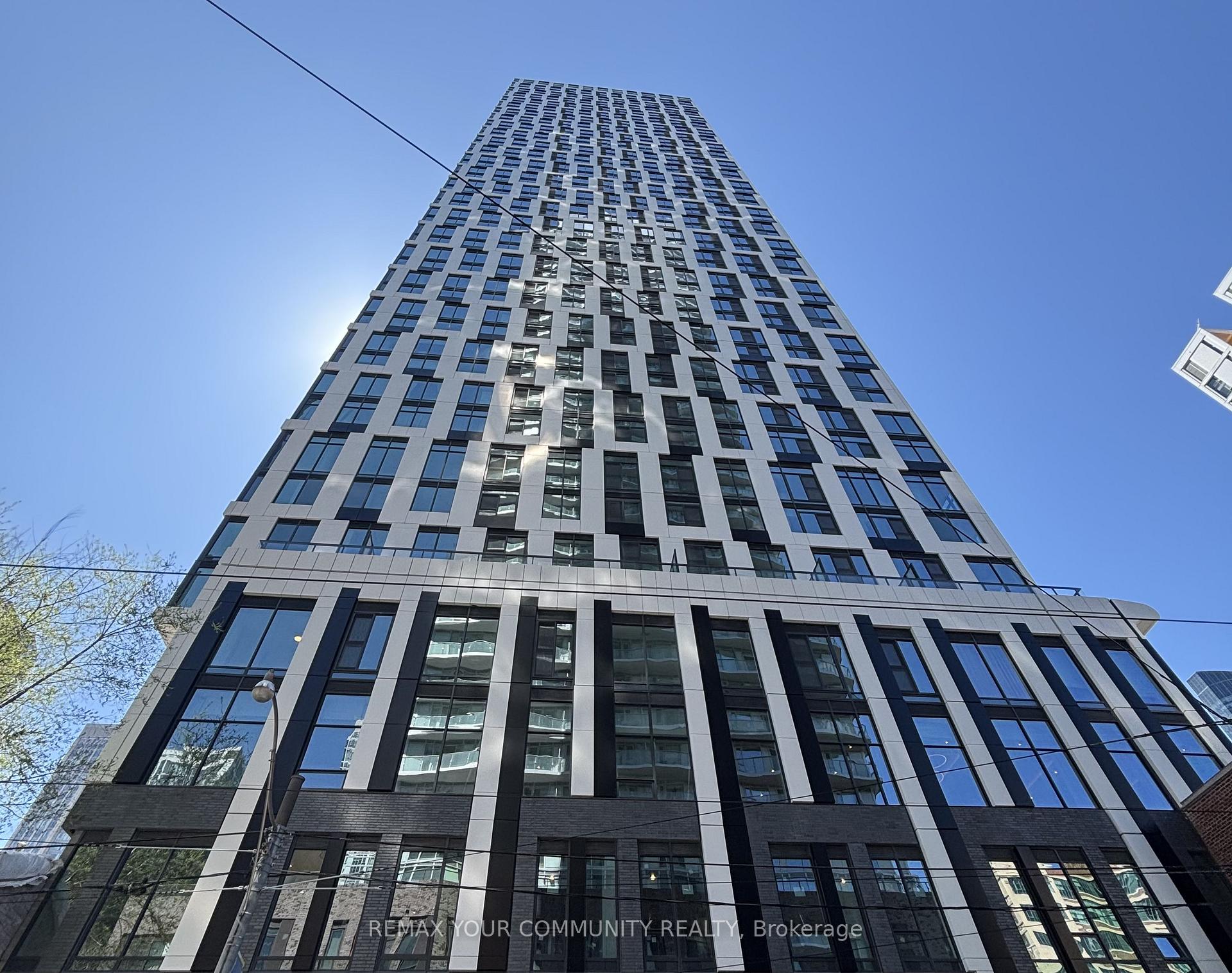 252 Church Street 702, Toronto C08, ON M5B 1E2