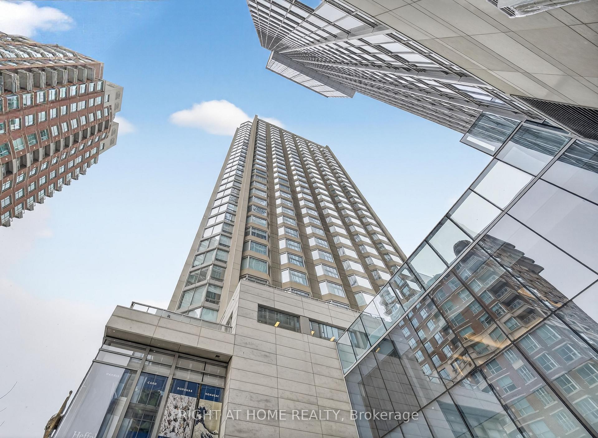 155 Yorkville Avenue 2512, Toronto C02, ON M5R 1C4