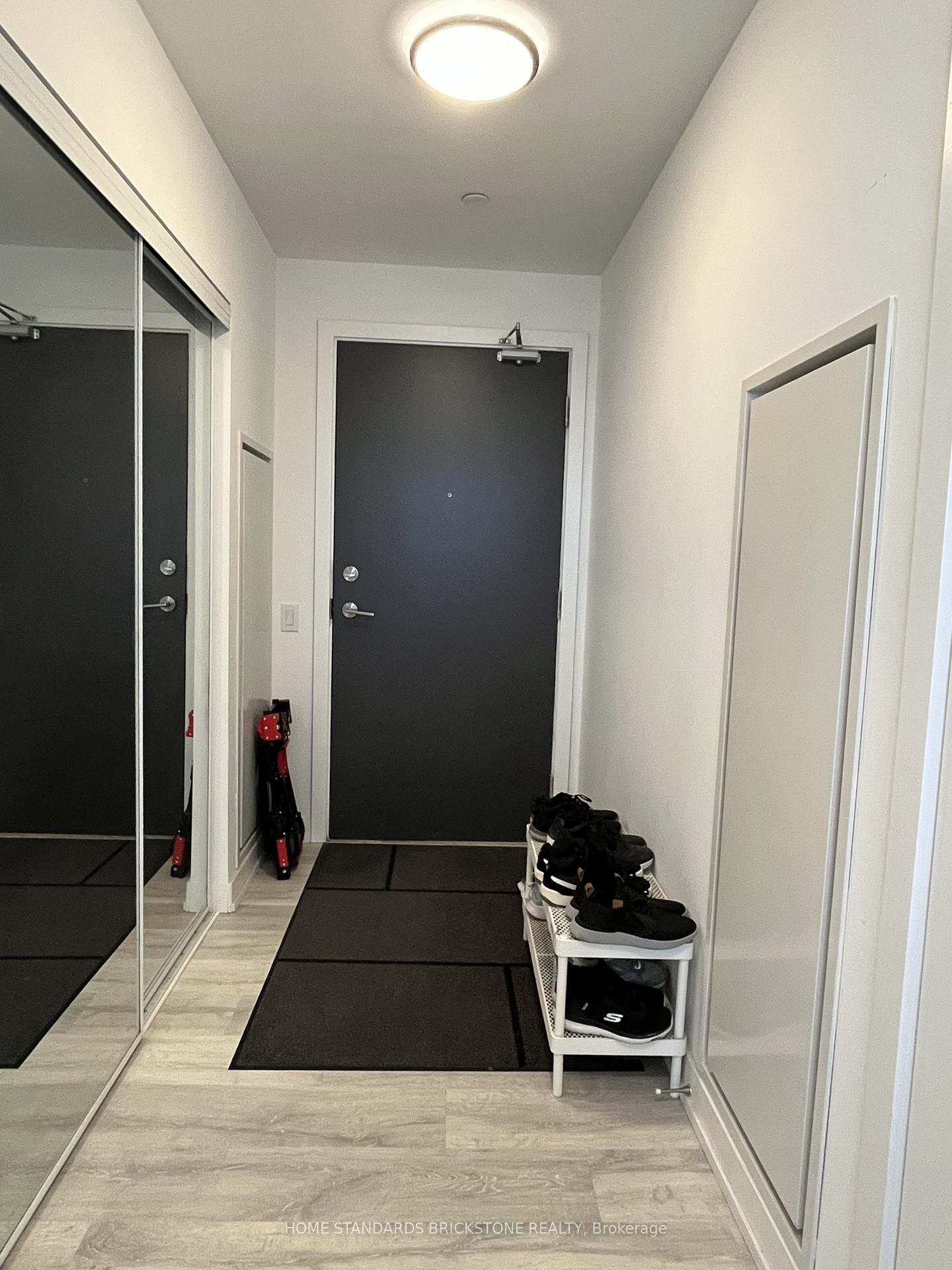 7 Golden Lions Heights 1309, Toronto C14, ON M2M 0C1