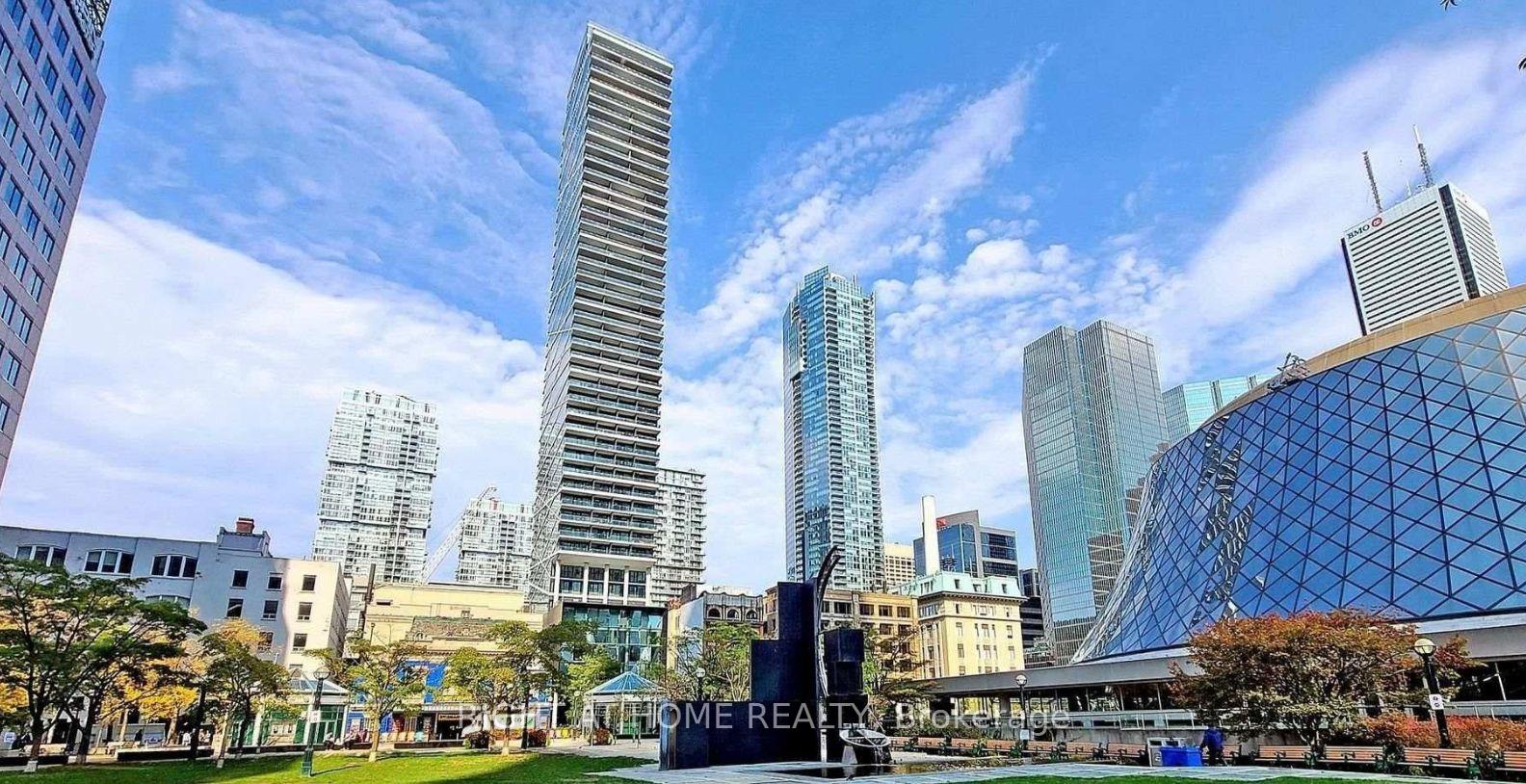 224 King Street W 1806, Toronto C01, ON M5H 0A6