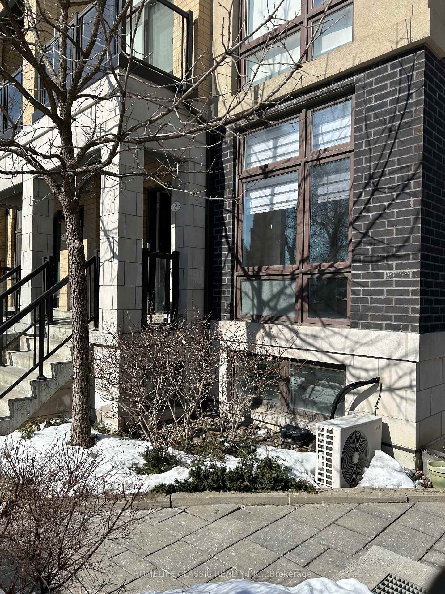 11 Eldora Avenue 9, Toronto C07, ON M2M 0B5