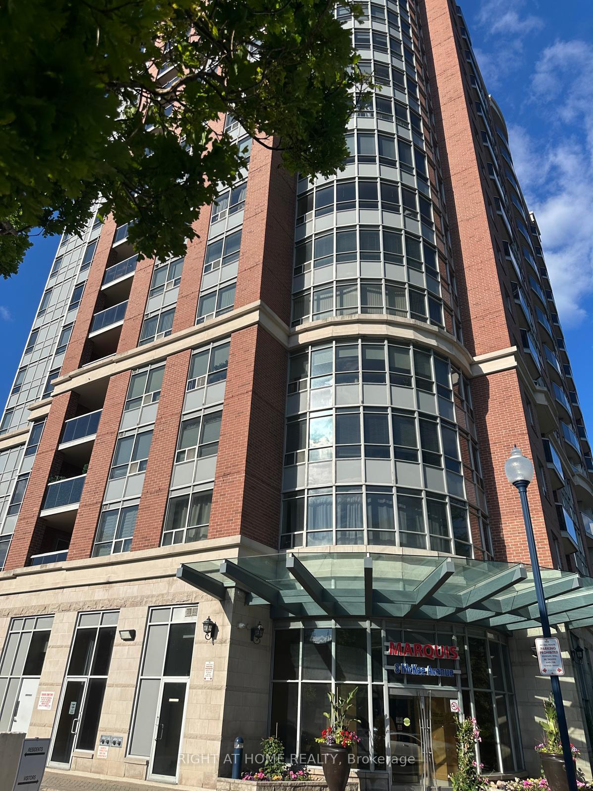 8 Mckee Avenue 201, Toronto C14, ON M2N 7E5