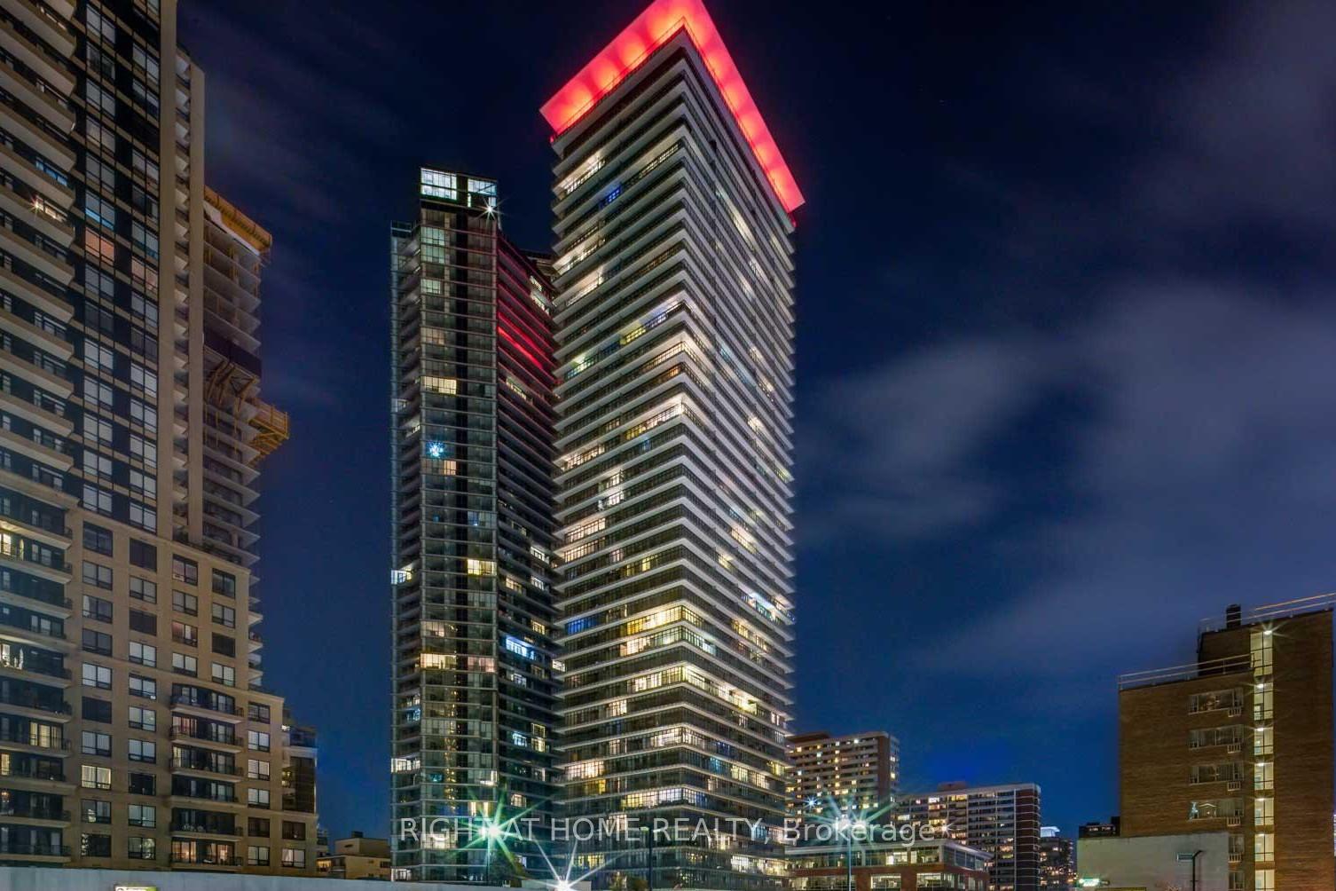 33 Charles Street 2903, Toronto C08, ON M4Y 1R9