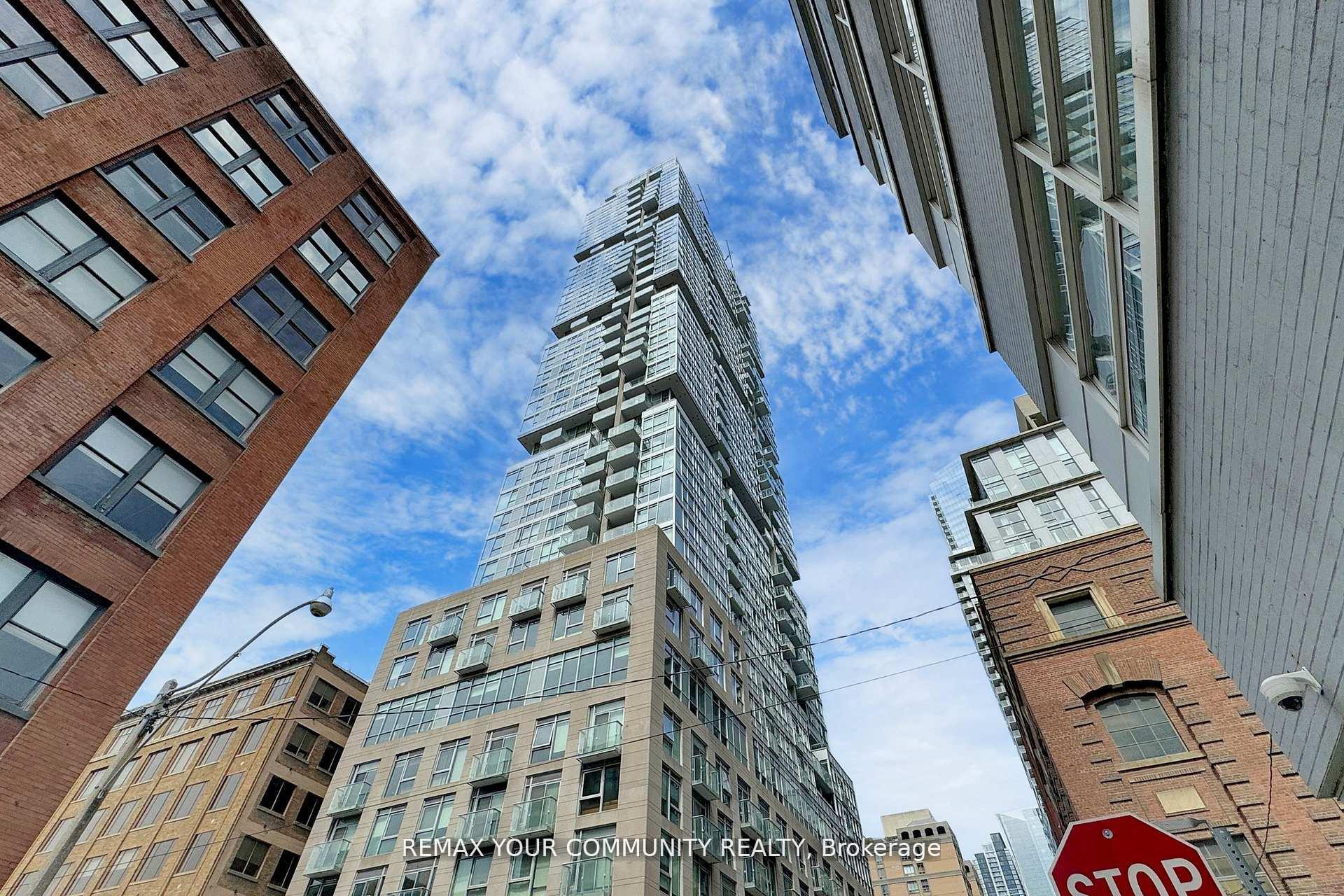30 Nelson Street 408, Toronto C01, ON M5V 0H5