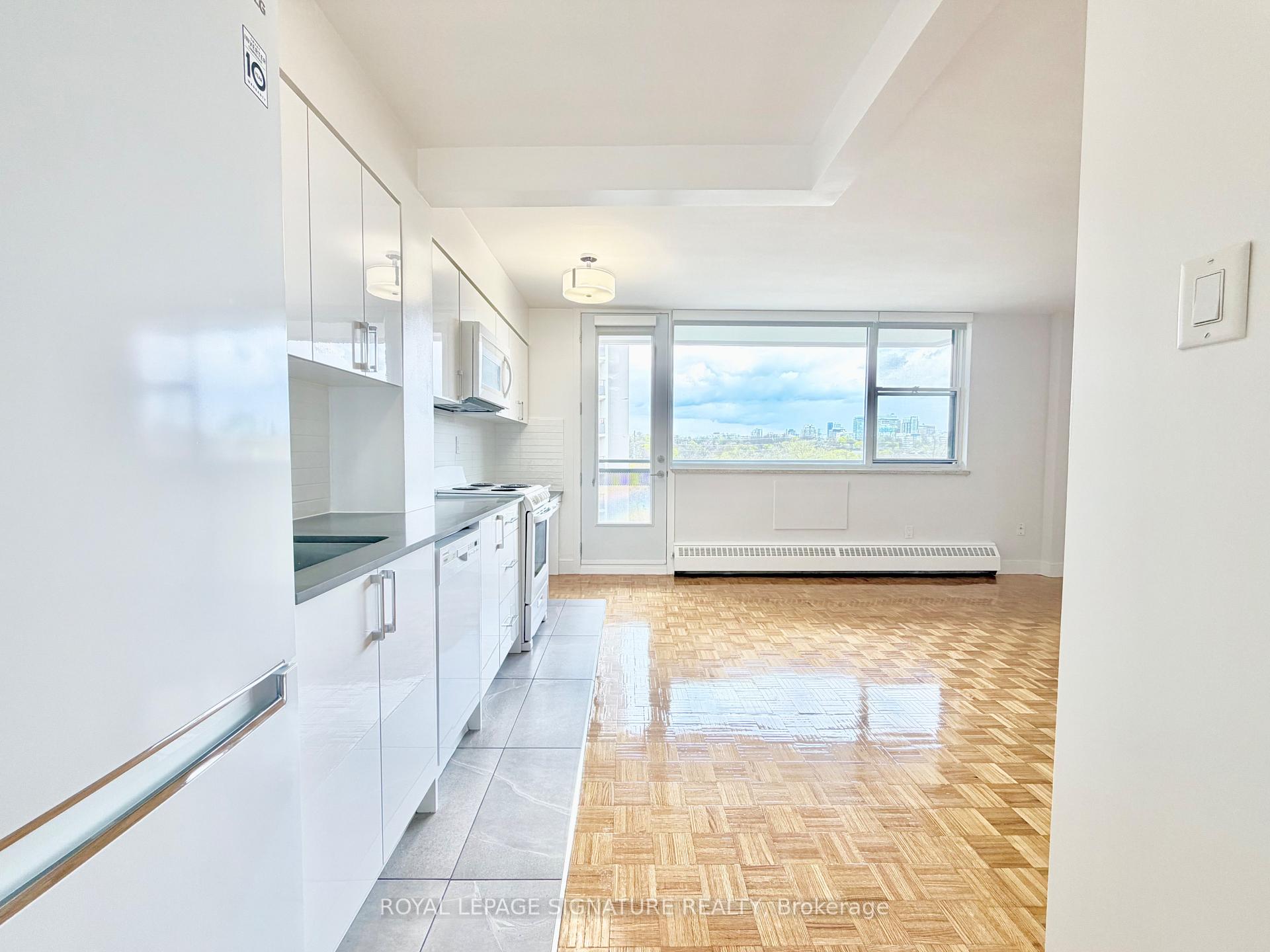 276 St George Street 809, Toronto C02, ON M5R 2P6