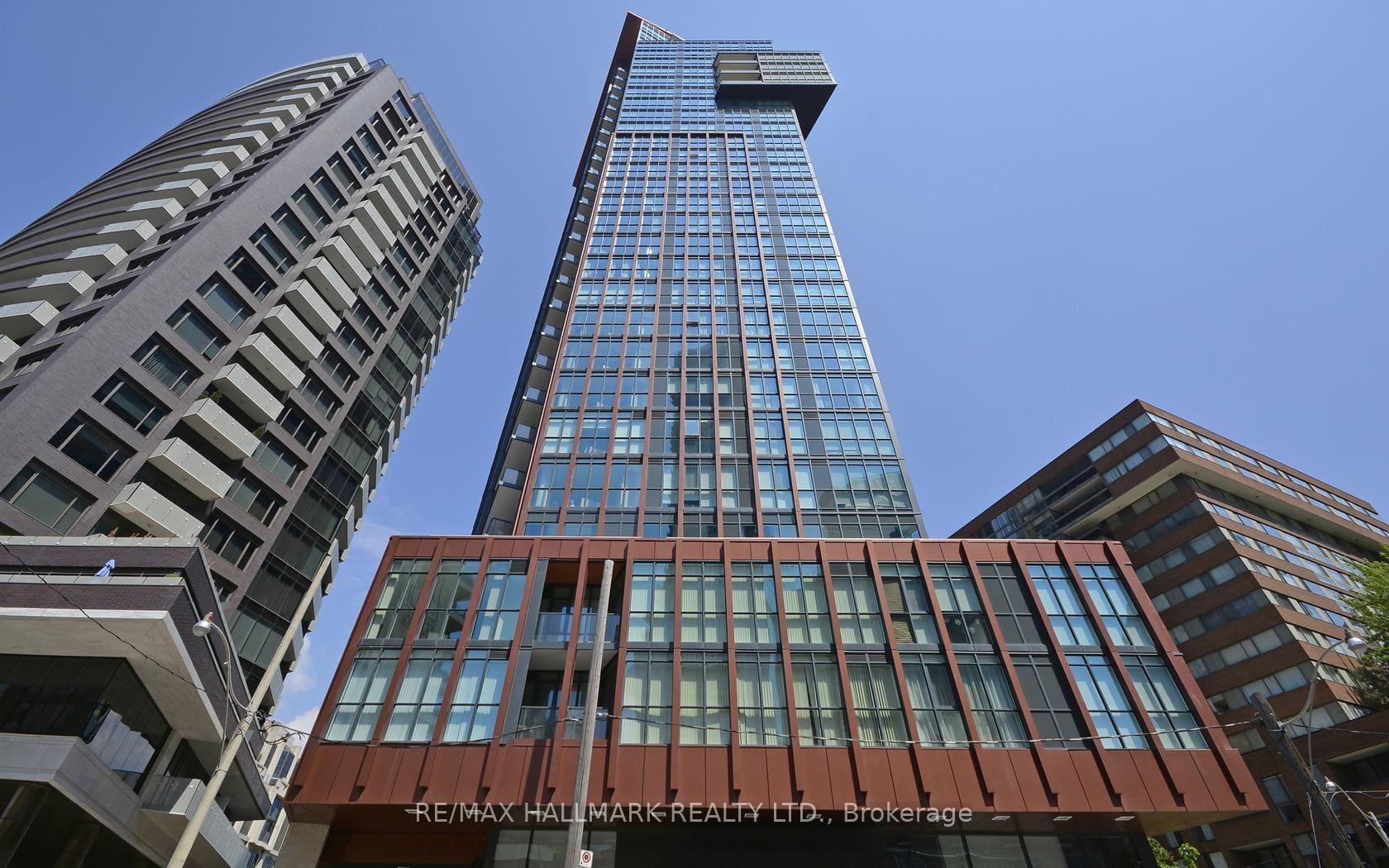 32 Davenport Road 901, Toronto C02, ON M5R 0B5