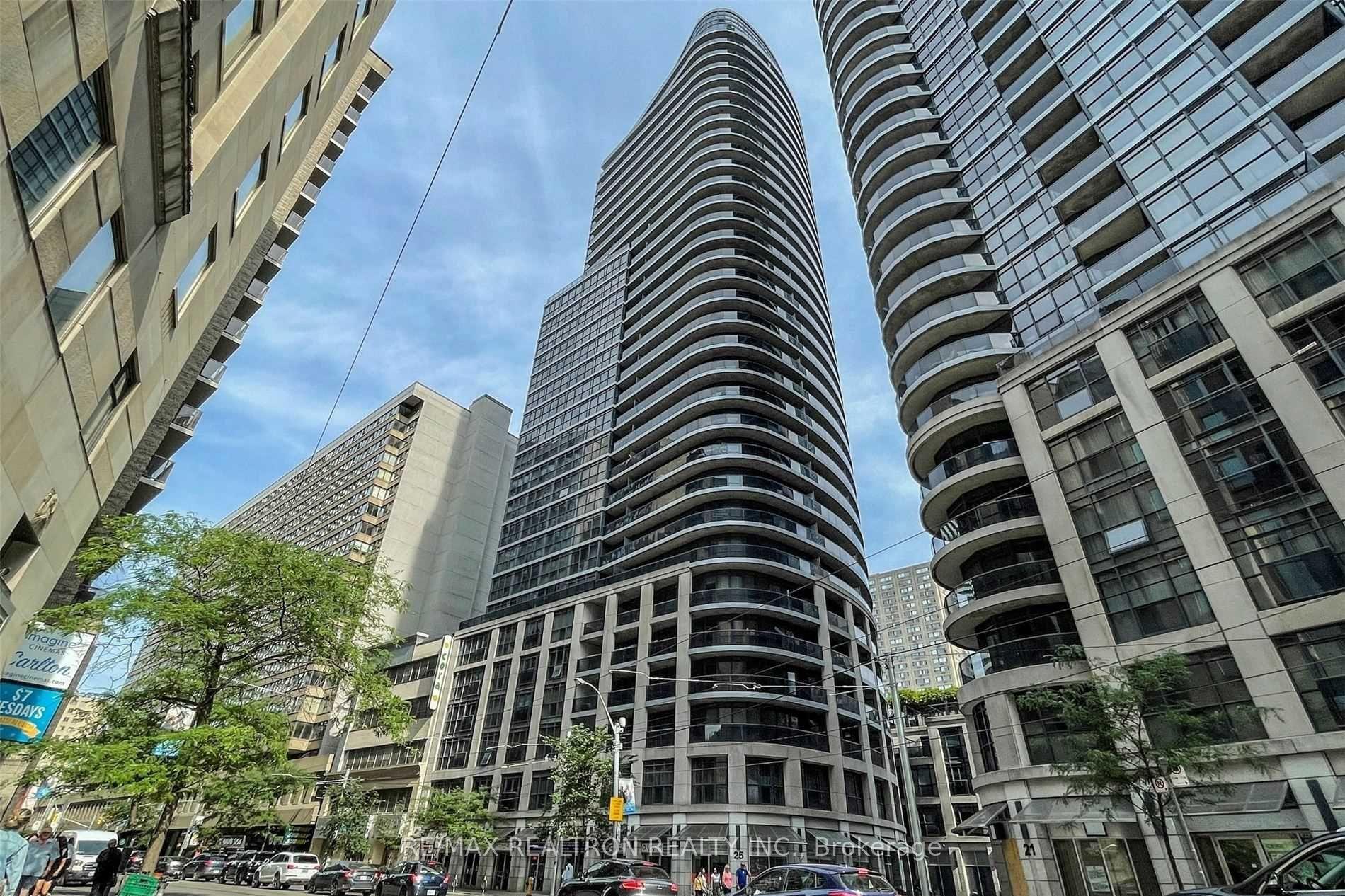 25 Carlton Street 701, Toronto C08, ON M5B 1L4