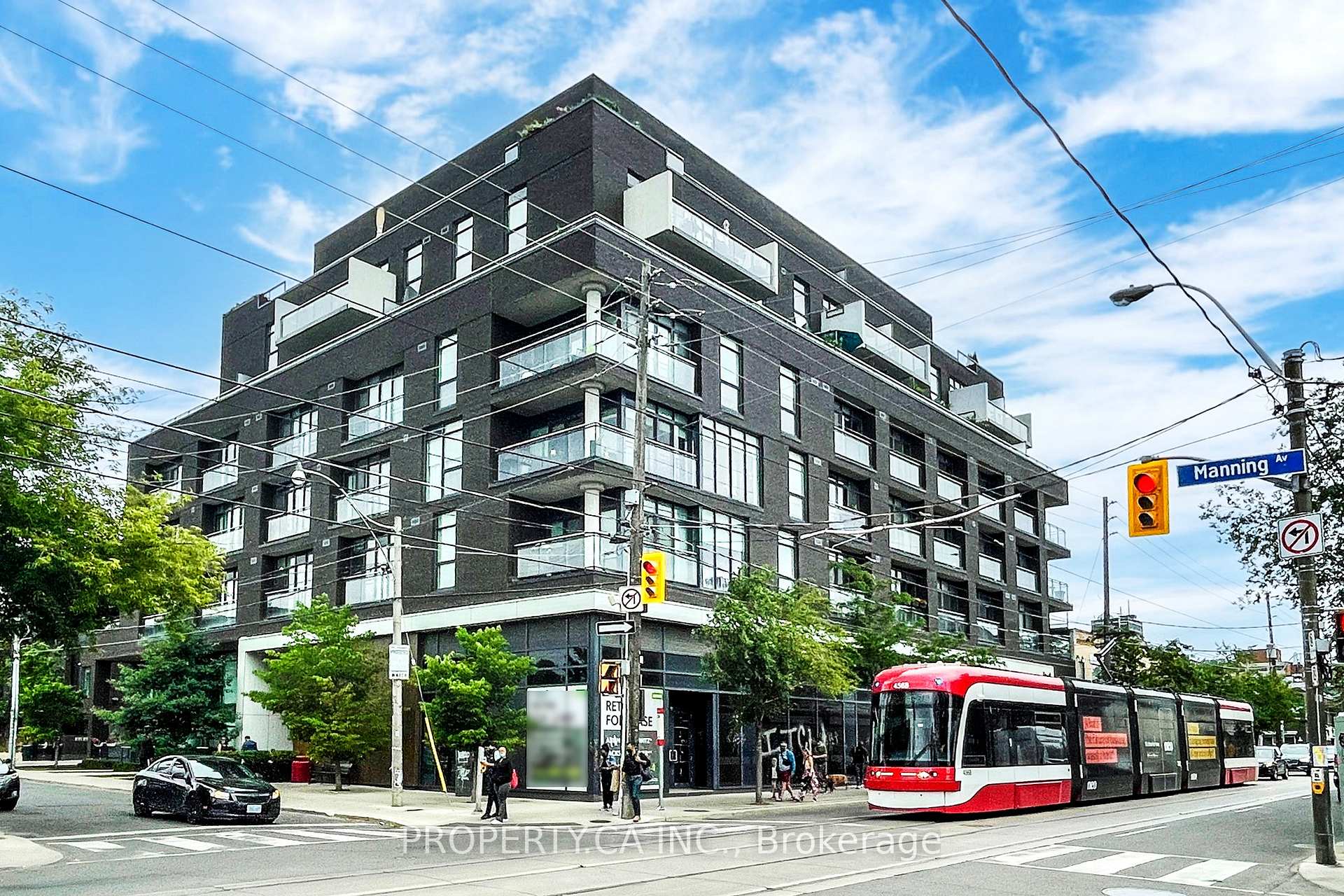 205 Manning Avenue 403, Toronto C01, ON M6J 2K7