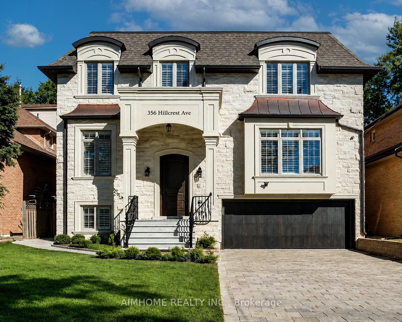 356 Hillcrest Avenue, Toronto C14, ON M2N 3P8