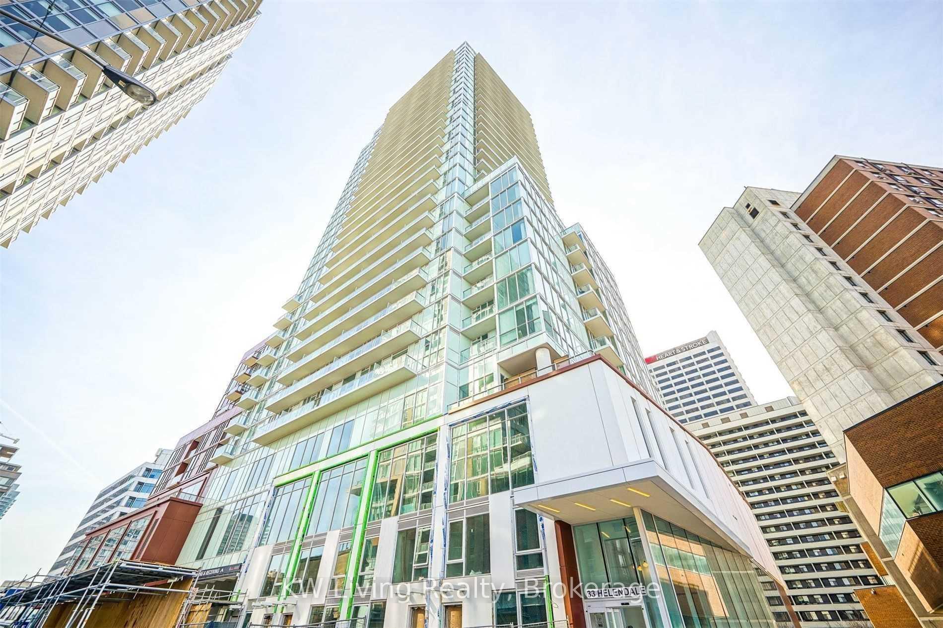 33 Helendale Avenue 2504, Toronto C03, ON M4R 0A4