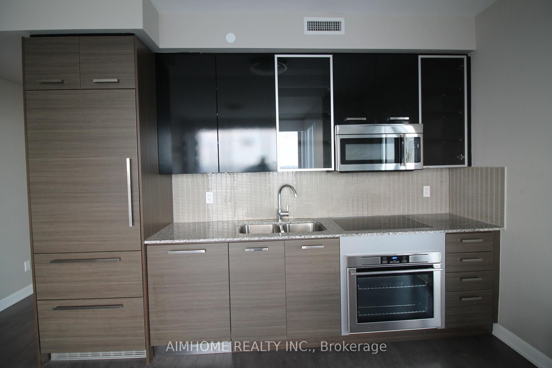 5168 Yonge Street 3209, Toronto C07, ON M2N 0G1