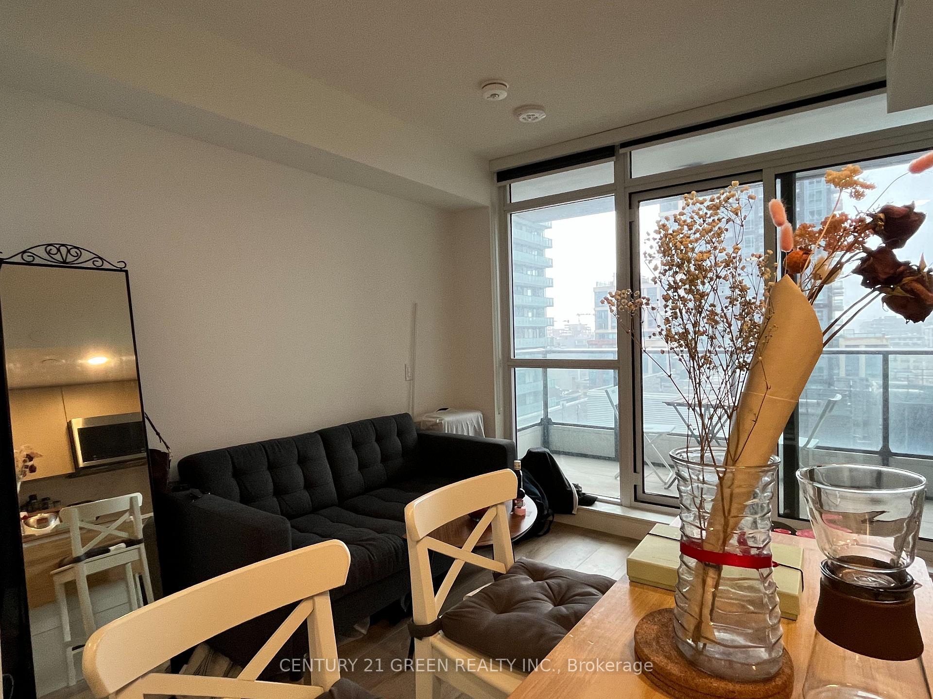 38 Widmer Street 1809, Toronto C01, ON M5V 0P7