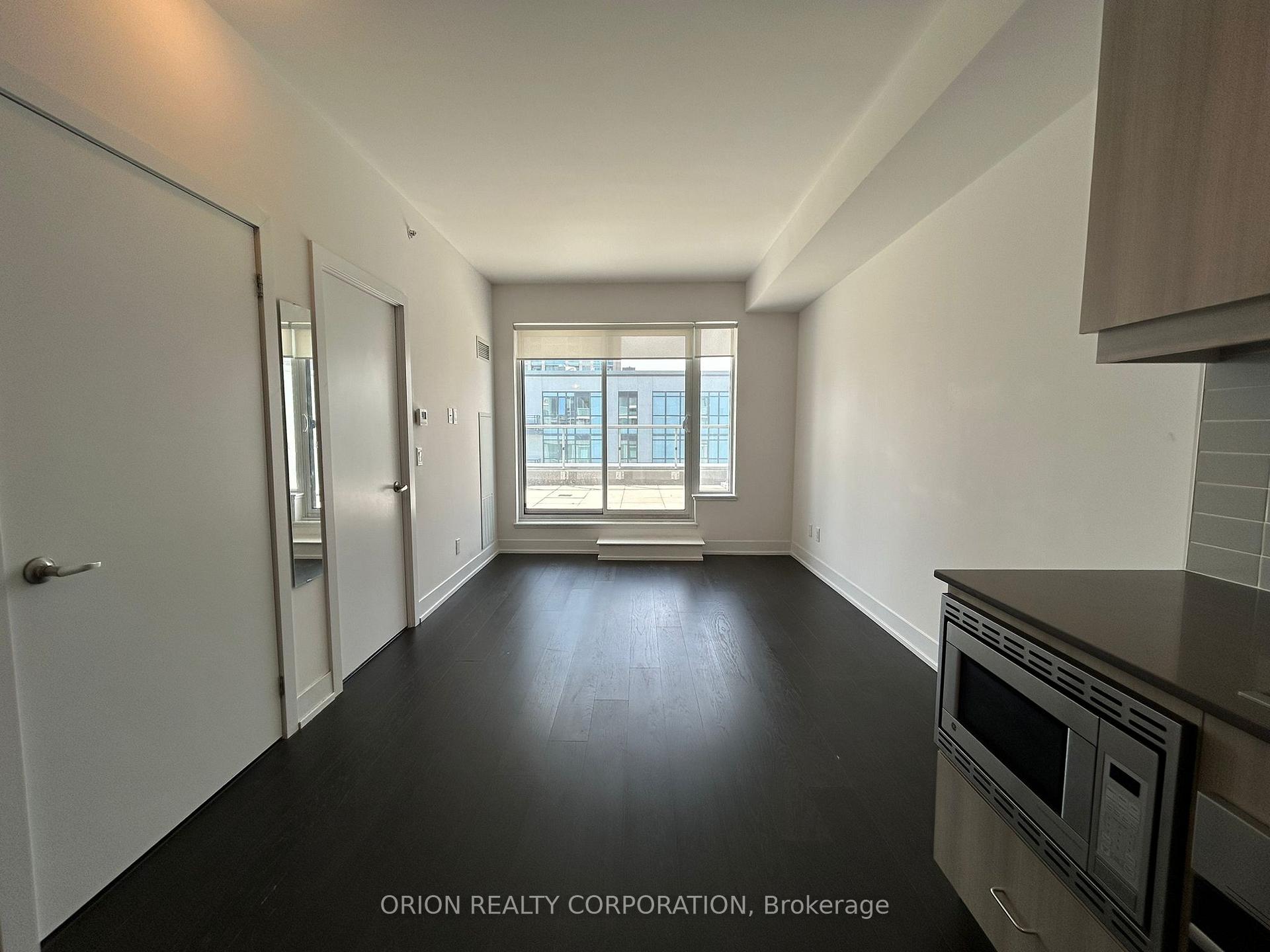 7 Kenaston Gardens 707, Toronto C15, ON M2K 0E9