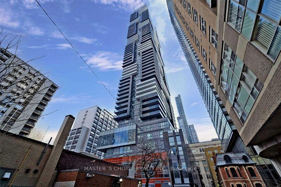 7 Grenville Street 4310, Toronto C01, ON M4Y 0E9