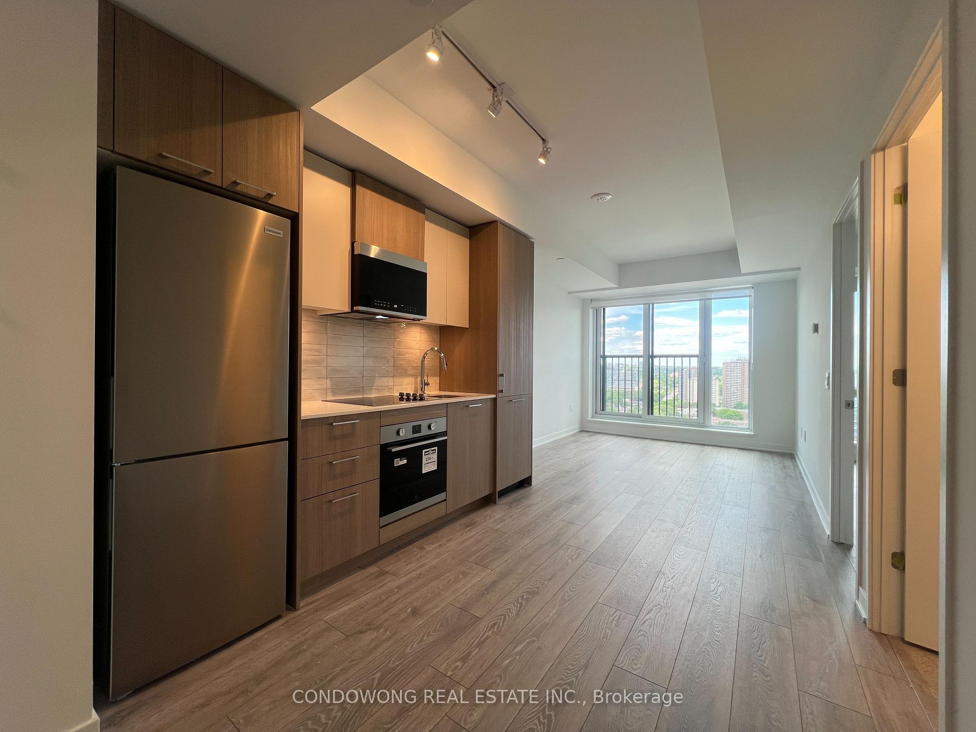 10 Oak Street 1902, Toronto C08, ON M5A 0Z1