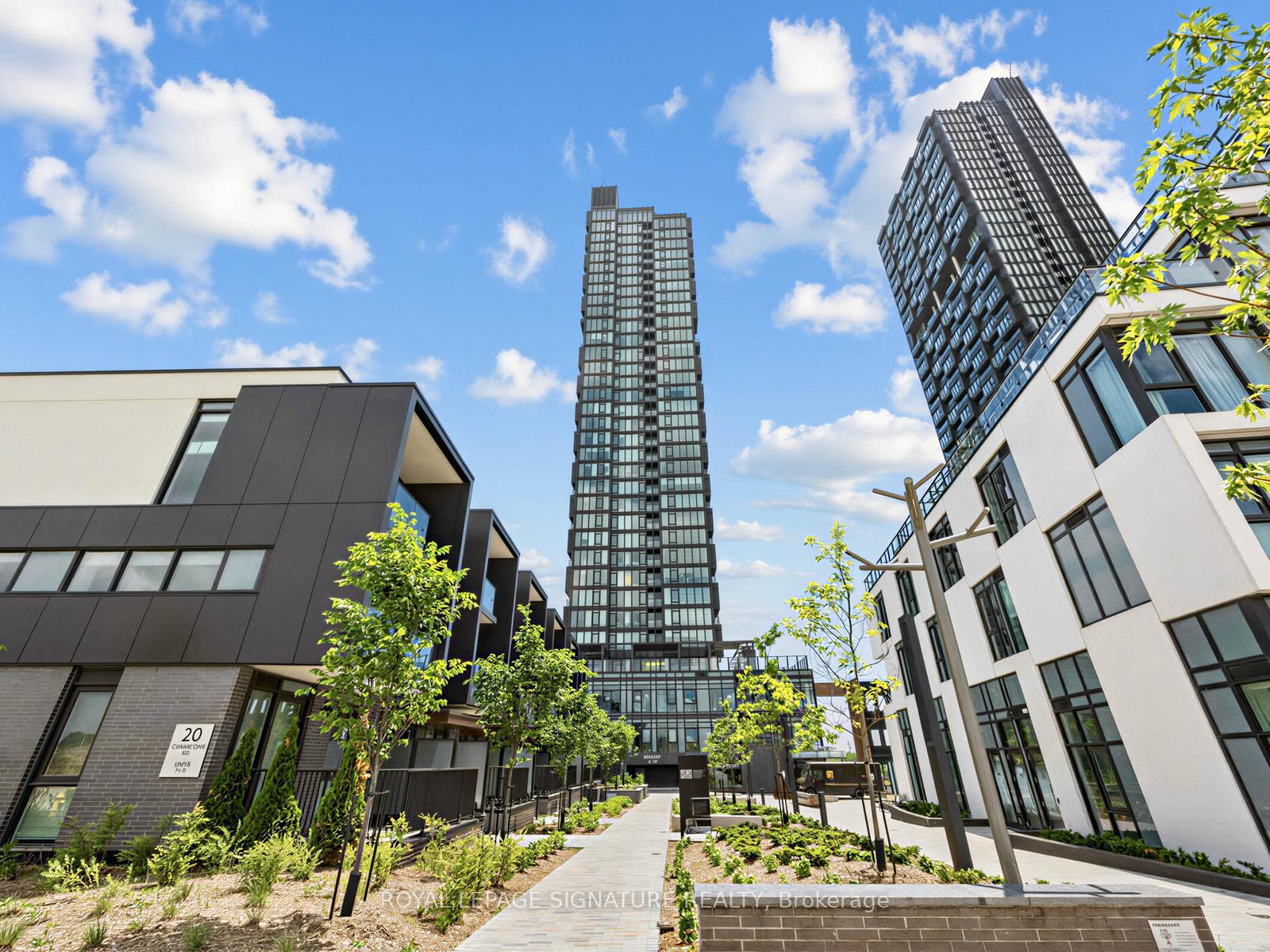 5 Quarrington Lane 3302, Toronto C13, ON M3C 0S5