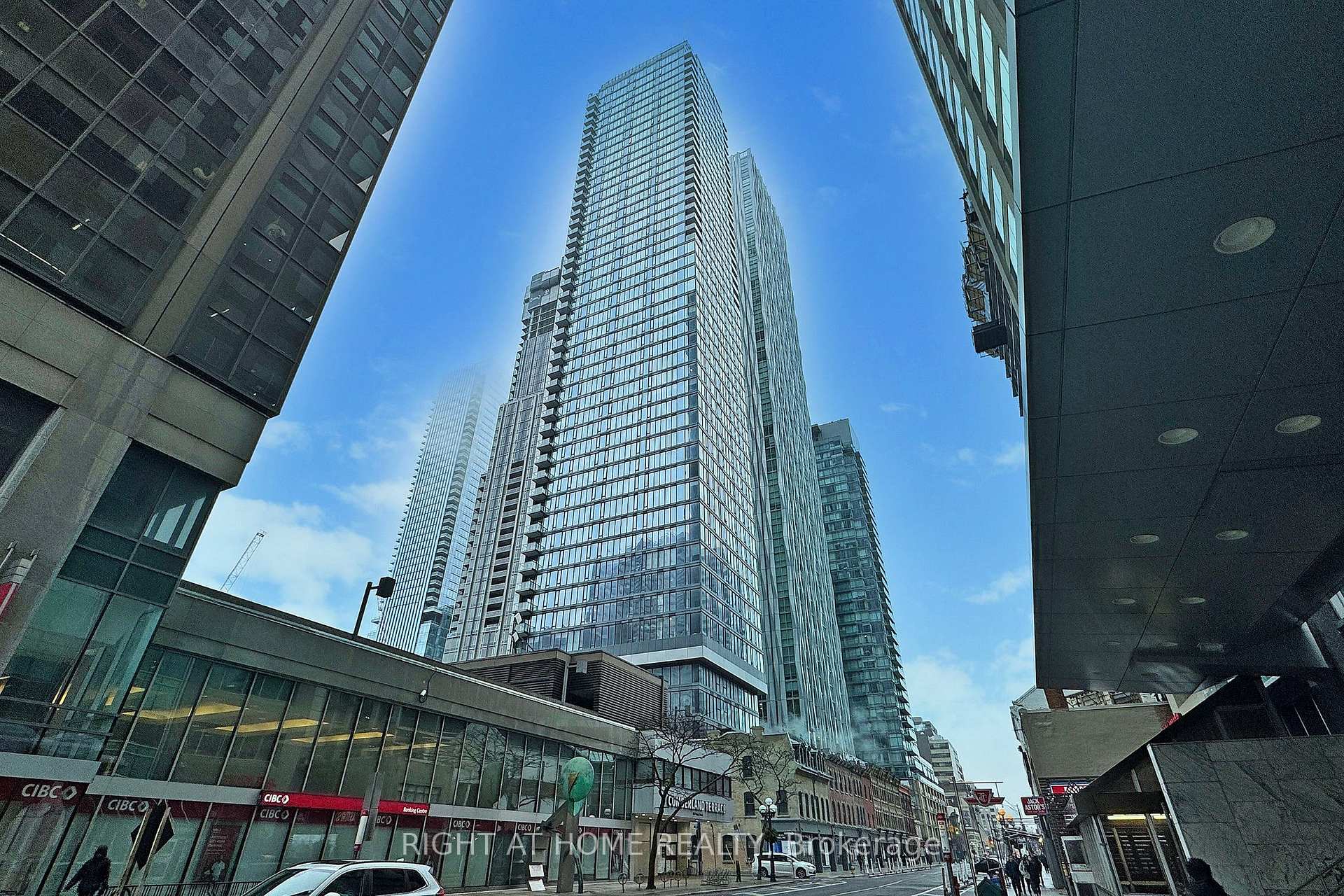 8 Cumberland Street 603, Toronto C02, ON M4W 0B6