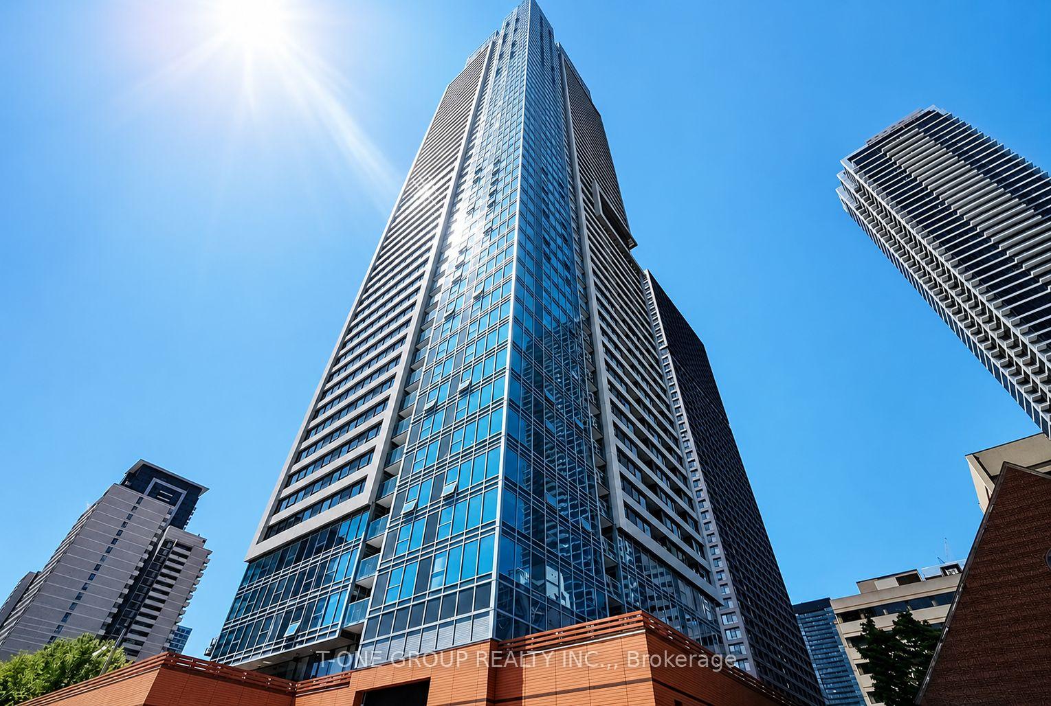 609 Sherbourne Street 711, Toronto C08, ON M4X 1K7