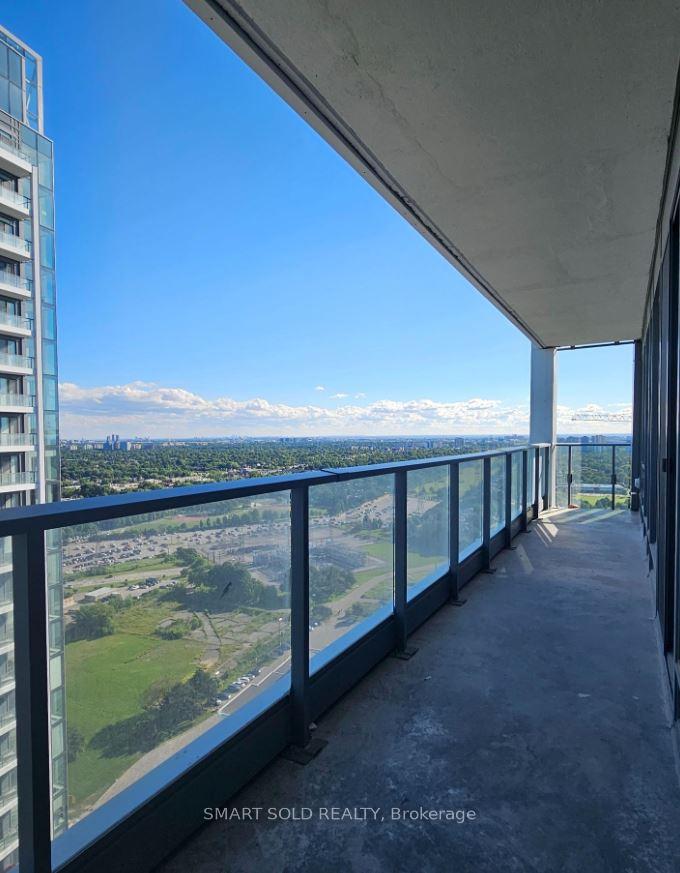 7 Golden Lion Heights N2907, Toronto C14, ON M2M 0C1