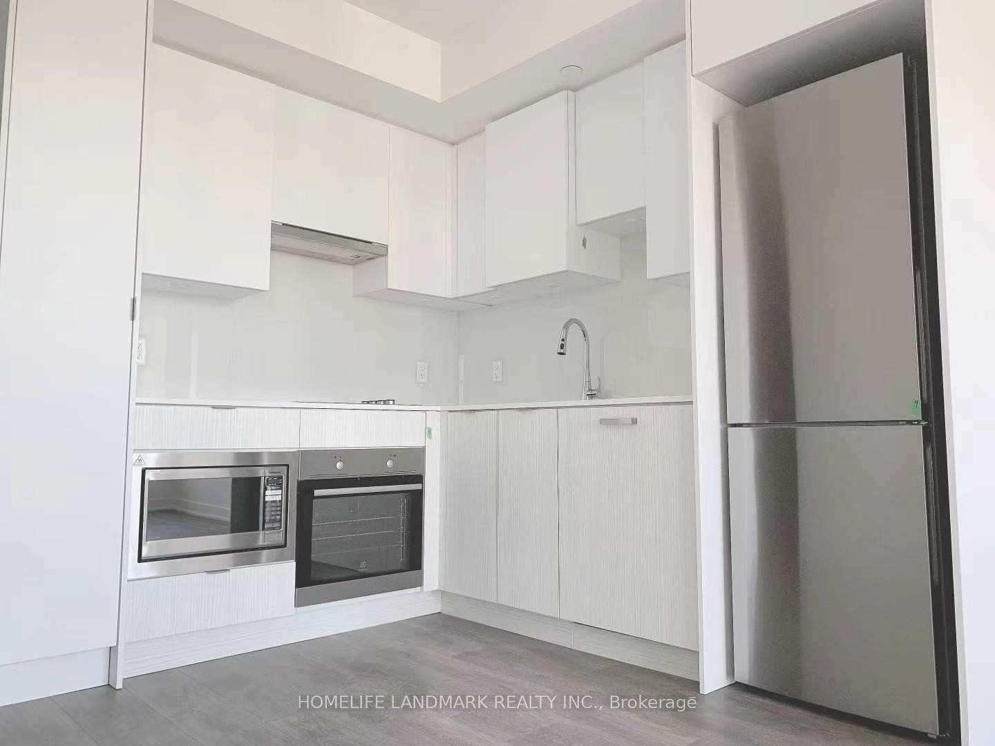 99 Broadway Avenue 2311, Toronto C10, ON M4P 0E3
