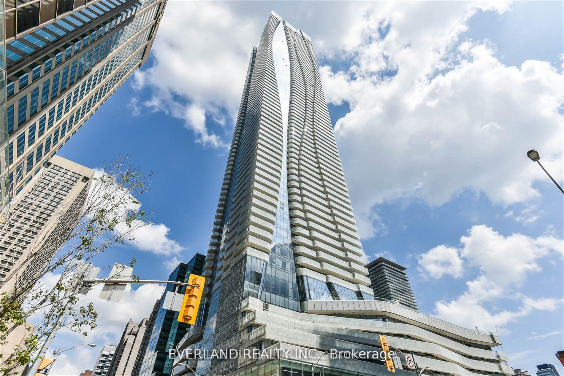 1 Bloor Street E 5303, Toronto C08, ON M4W 0A8