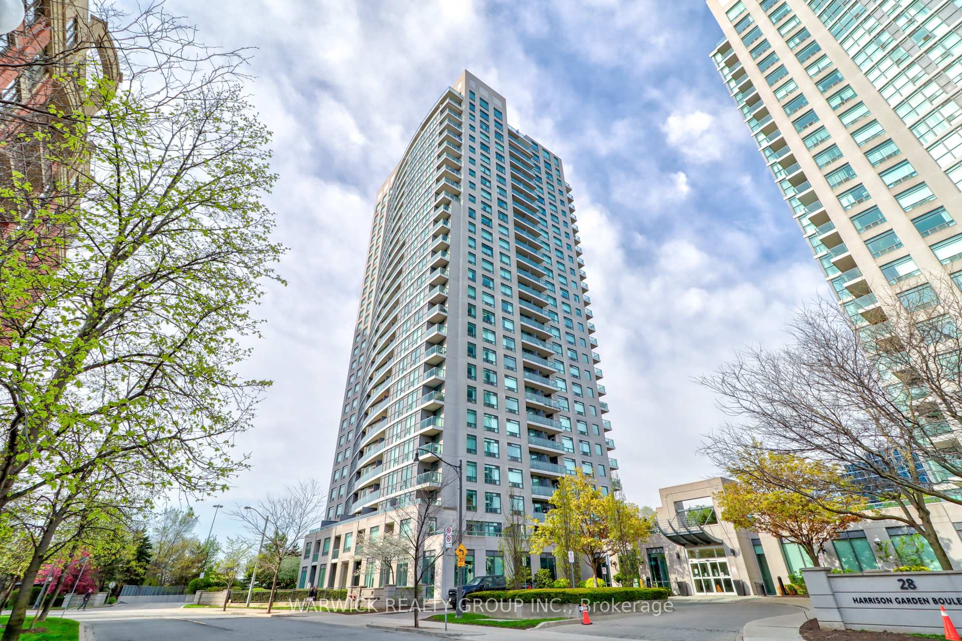 30 Harrison Garden Boulevard 903, Toronto C14, ON M2N 7A9