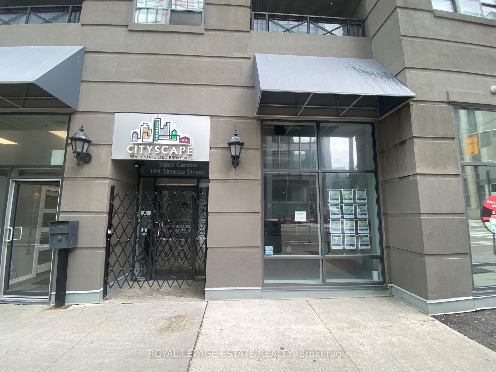 144 Simcoe Street, Toronto C01, ON M5H 1J4
