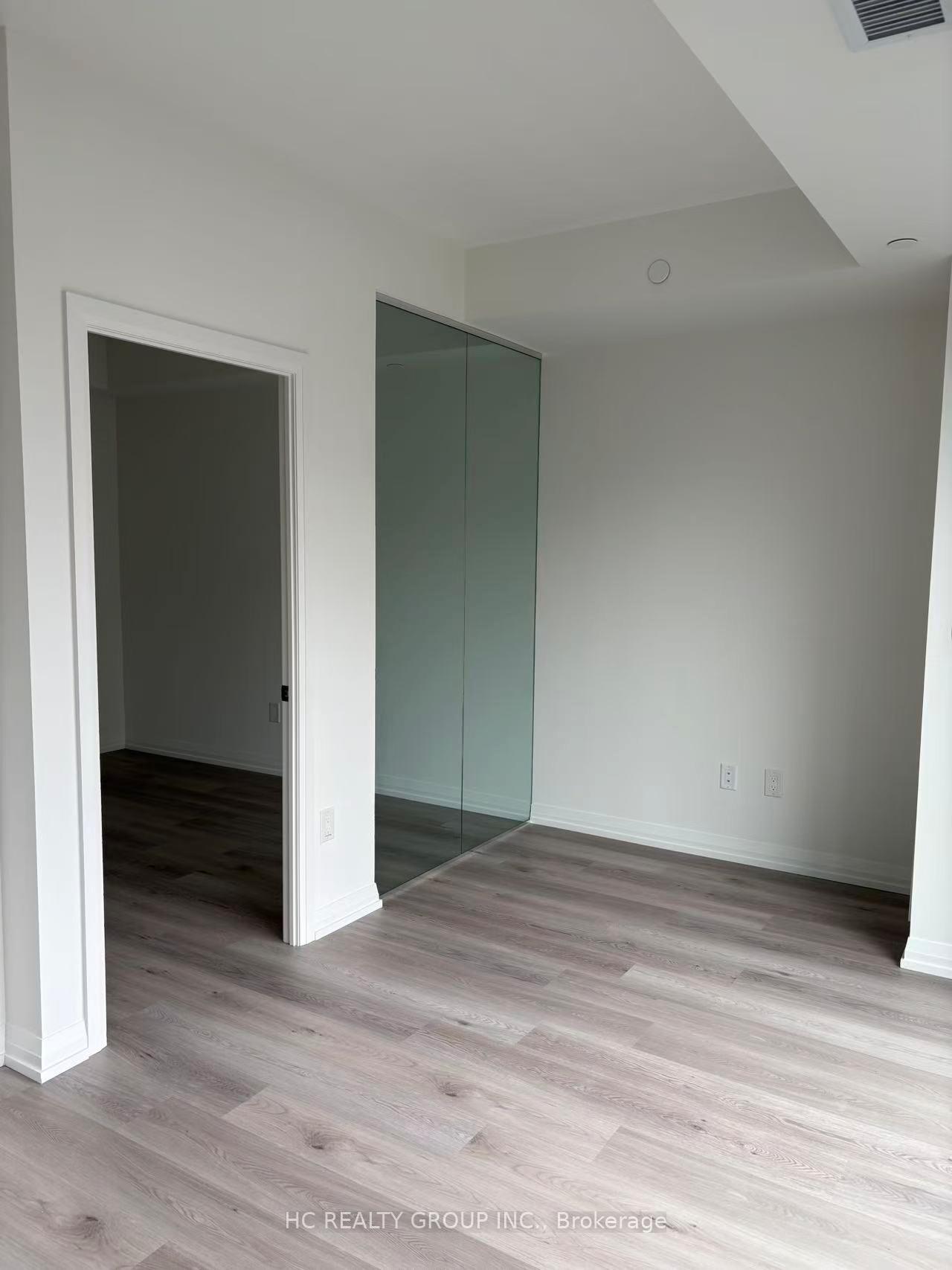 280 Dundas Street W 713, Toronto C01, ON M5T 0E3