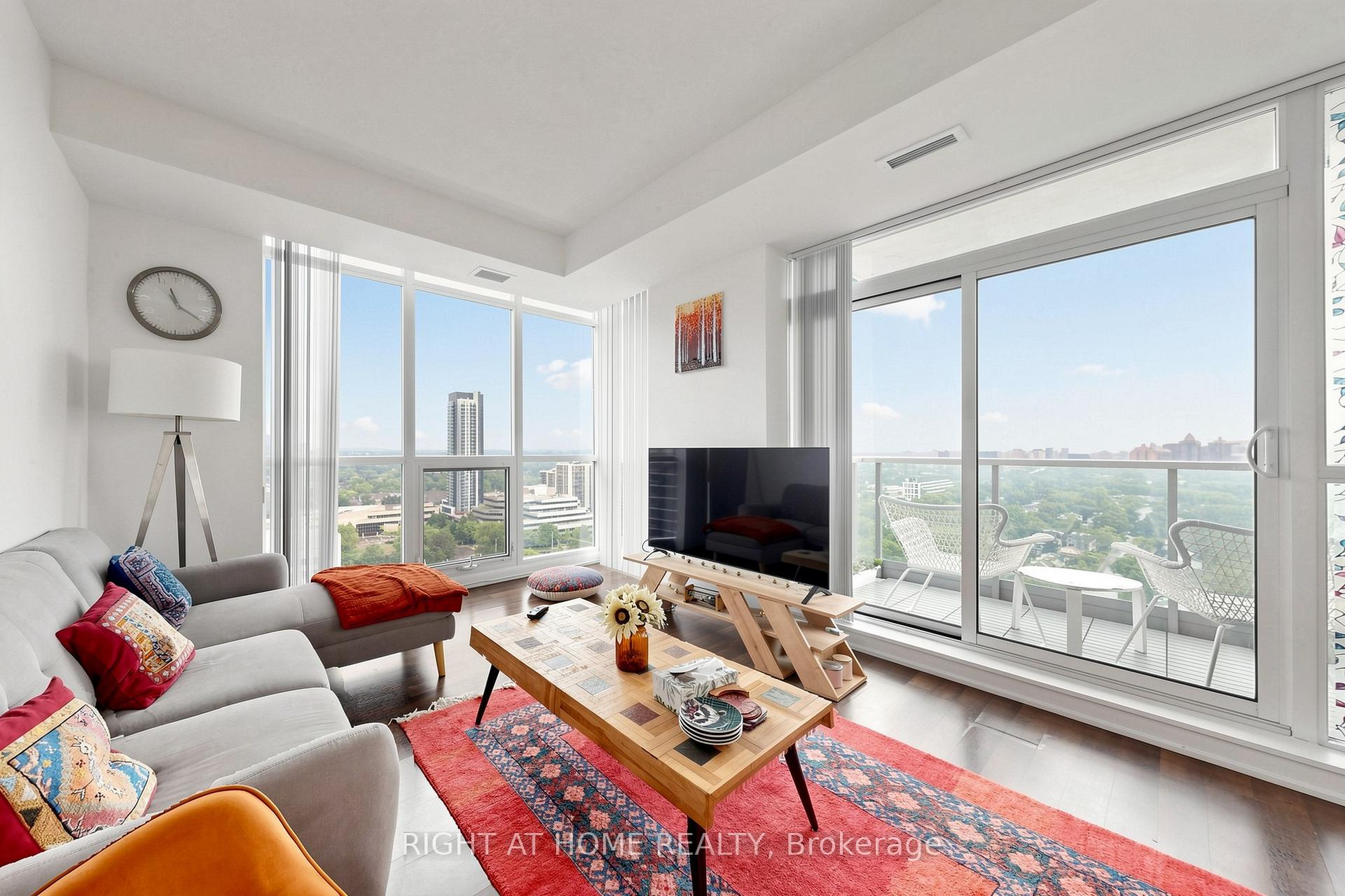 17 Anndale Drive PH206, Toronto C14, ON M2N 2W7