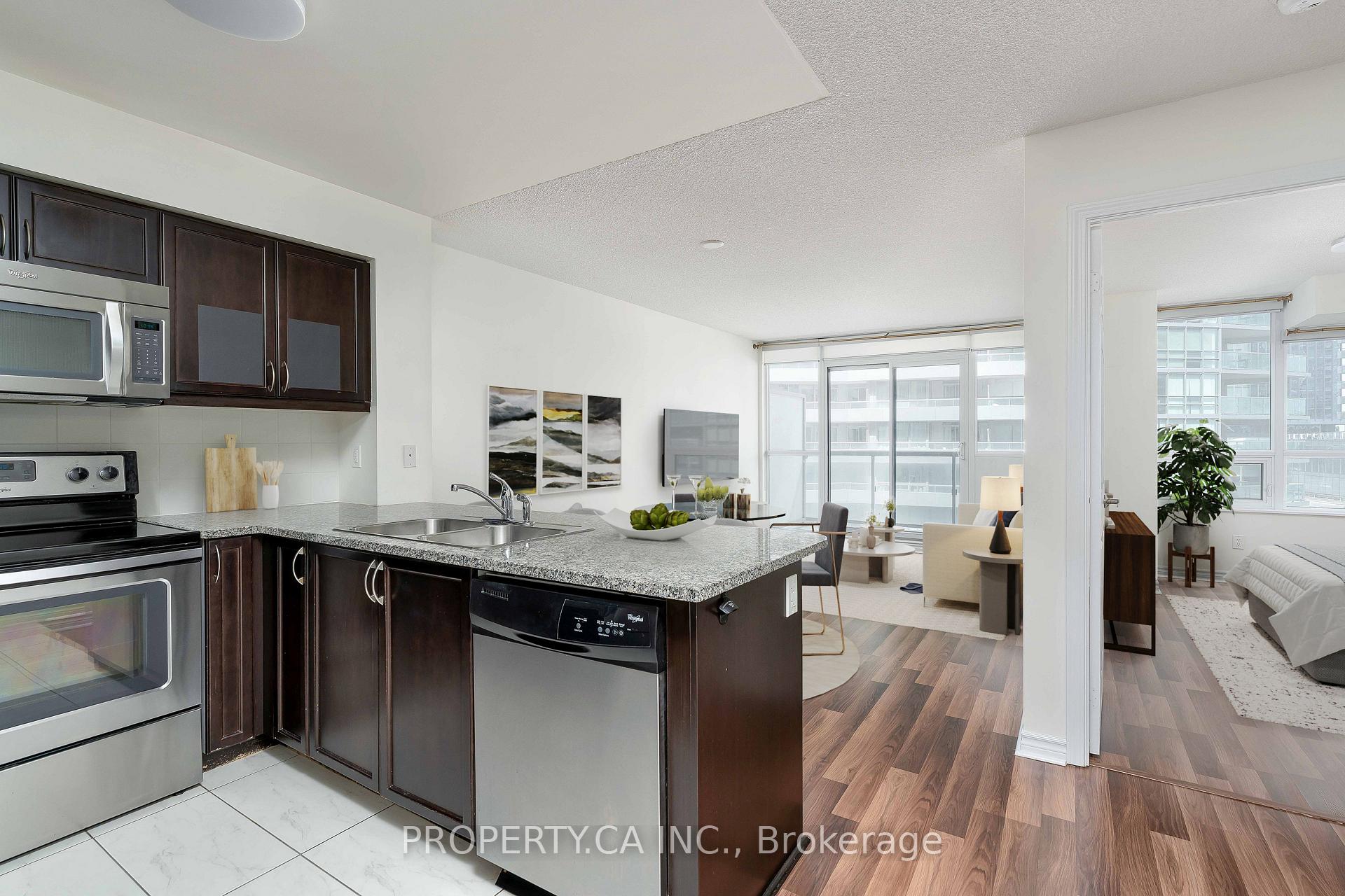 25 Lower Simcoe Street 803, Toronto C01, ON M5J 3A1