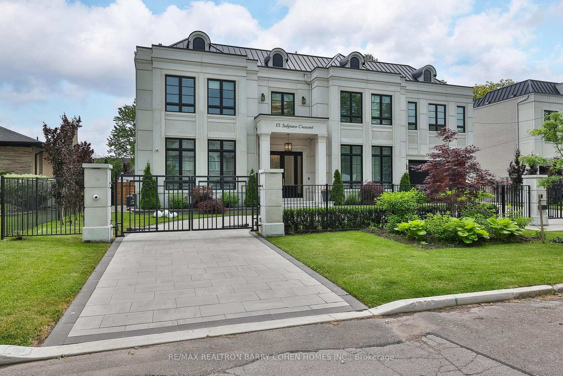 15 Sulgrave Crescent, Toronto C12, ON M2L 1W5