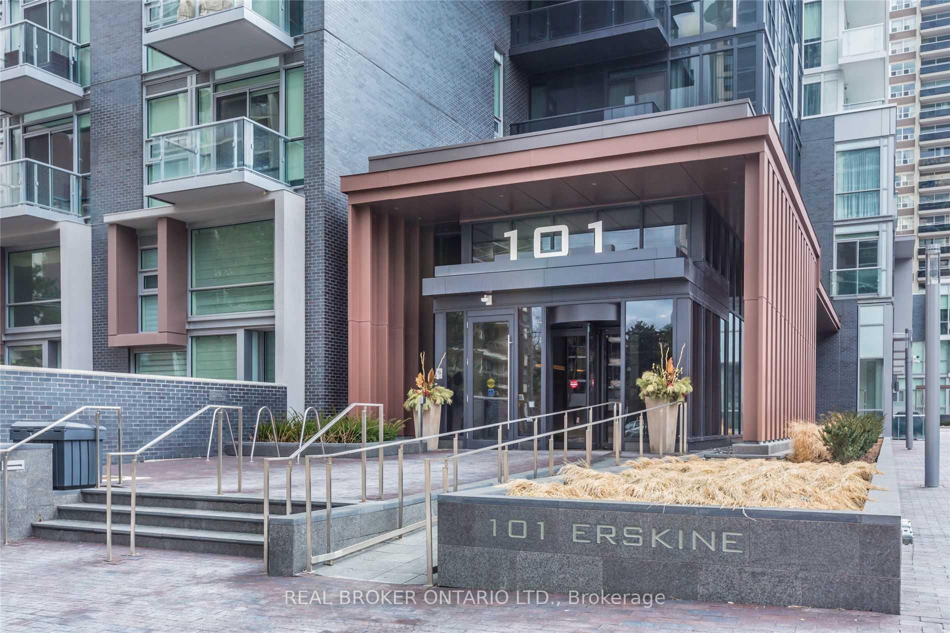 101 Erskine Avenue 813, Toronto C10, ON M4P 0C5