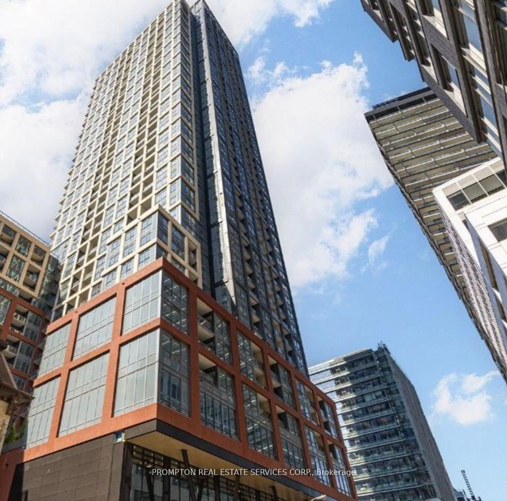 108 PETER Street 3202, Toronto C01, ON M5V 2G7
