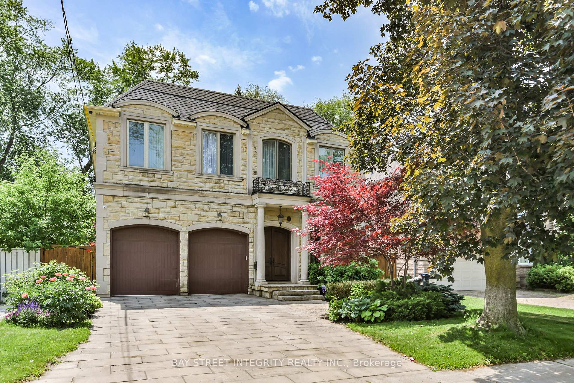 227 Empress Avenue, Toronto C14, ON M2N 3V1