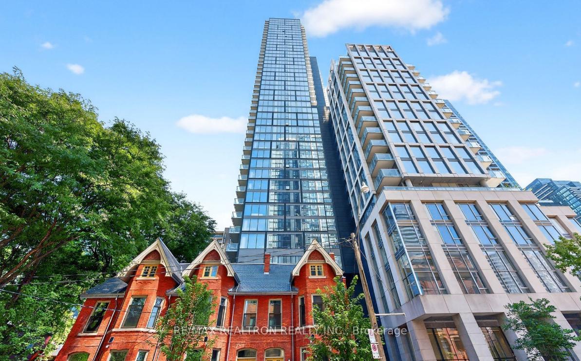 3 Gloucester Street 4601, Toronto C08, ON M4Y 0C6