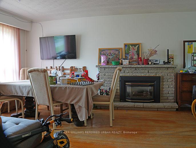 153 Newton Drive, Toronto C14, ON M2M 2N4
