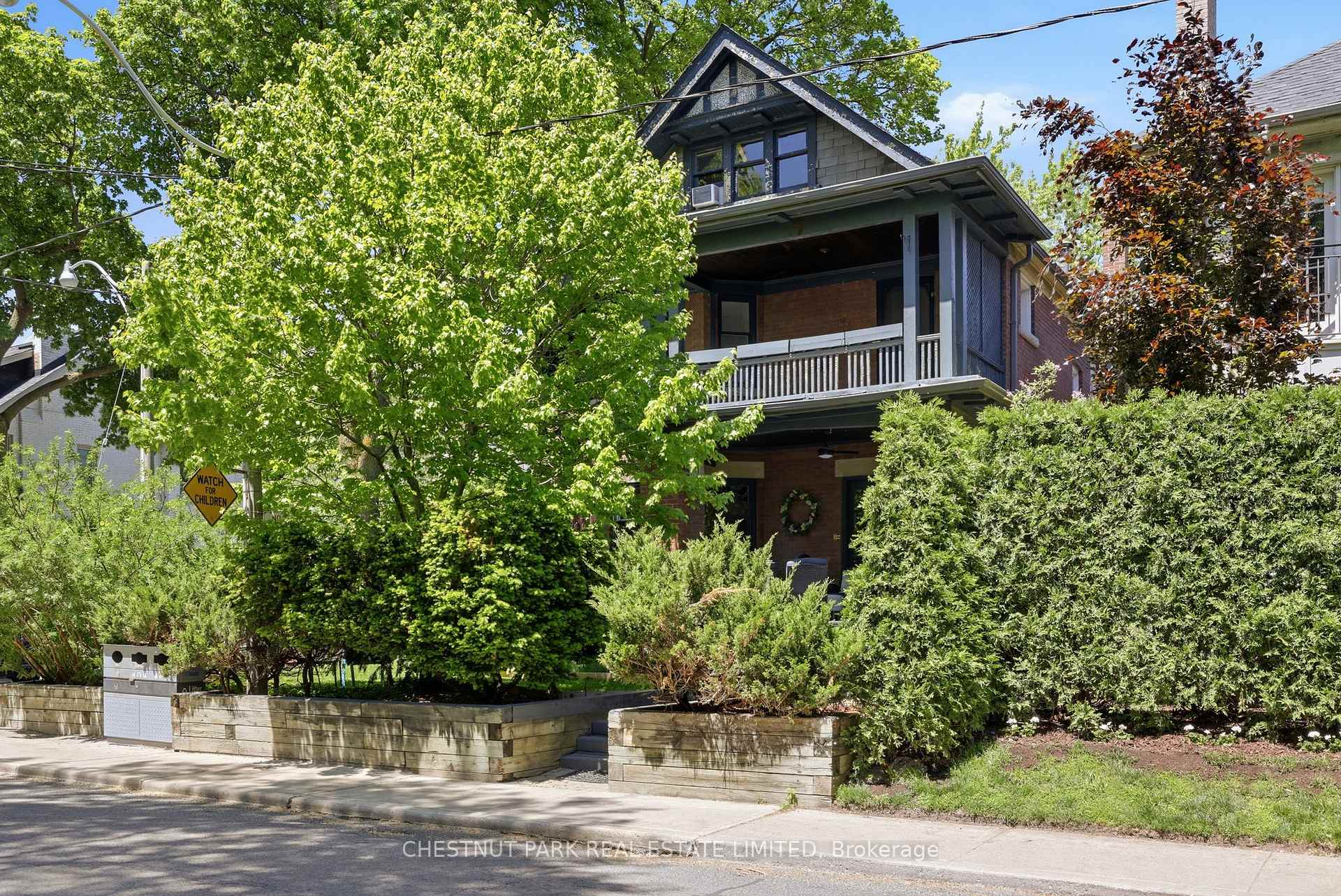 490 Summerhill Avenue, Toronto C09, ON M4W 2E5