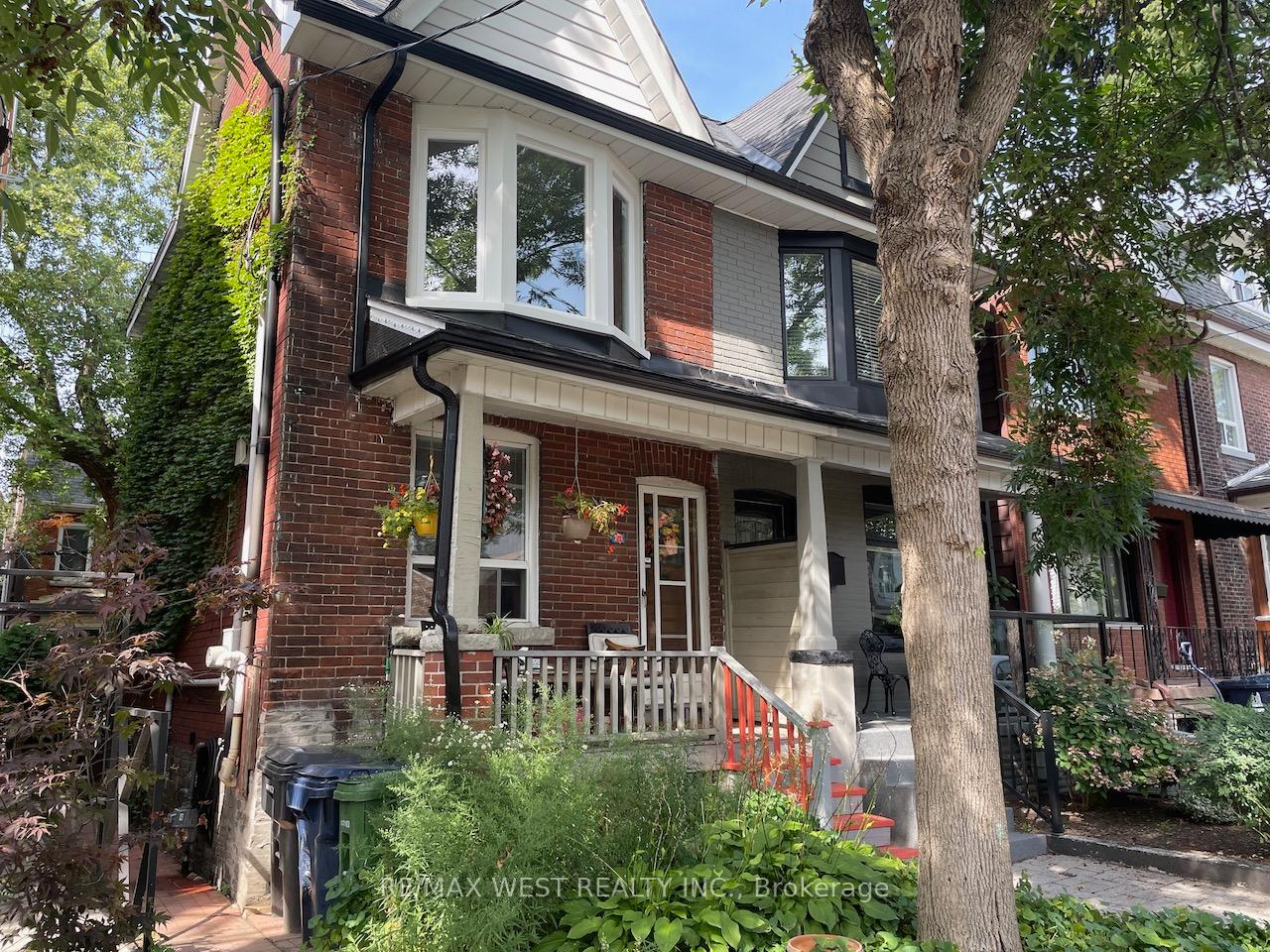 76 Bellwoods Avenue, Toronto C01, ON M6J 2P4