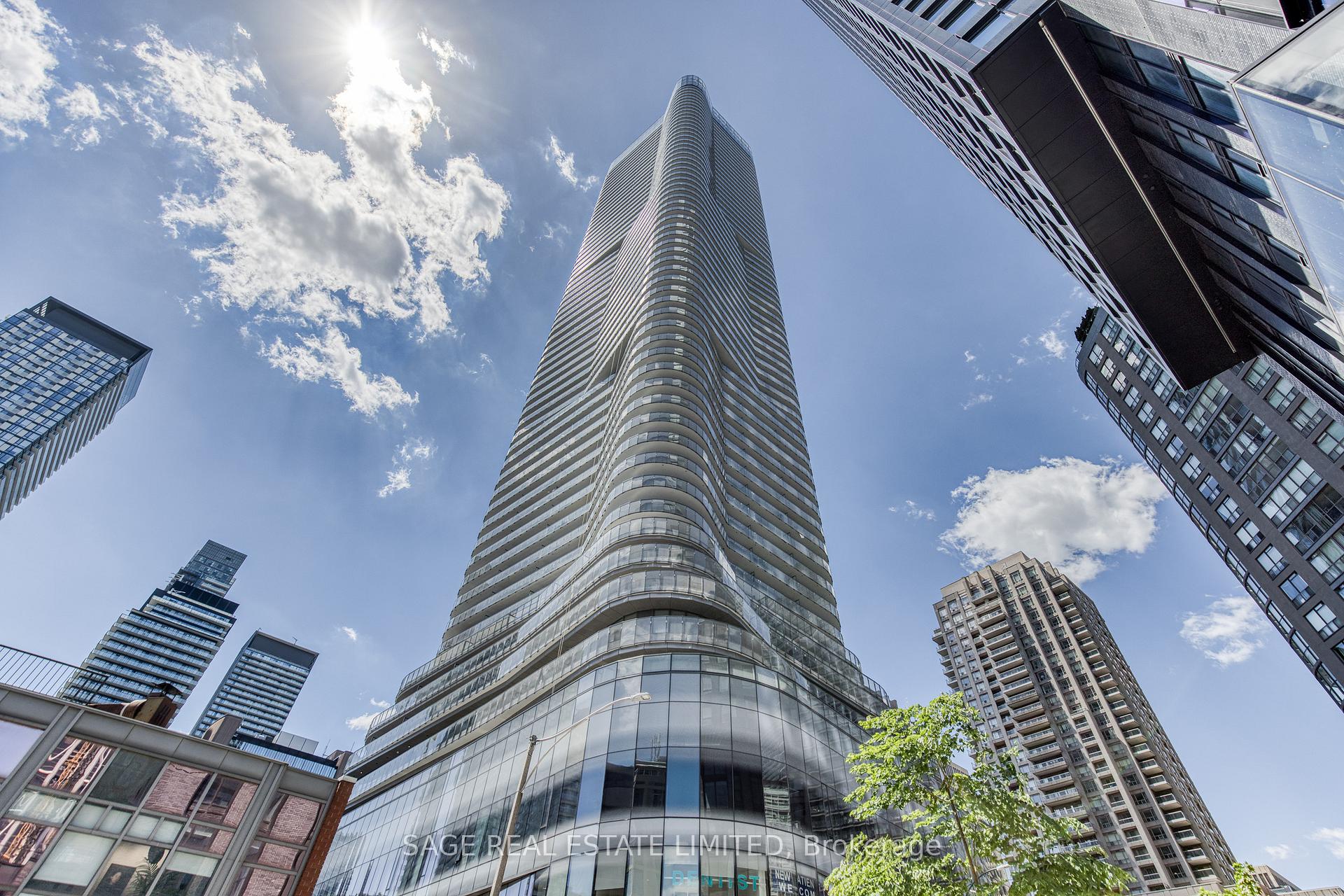 11 Wellesley Street W 2613, Toronto C01, ON M4Y 0G4