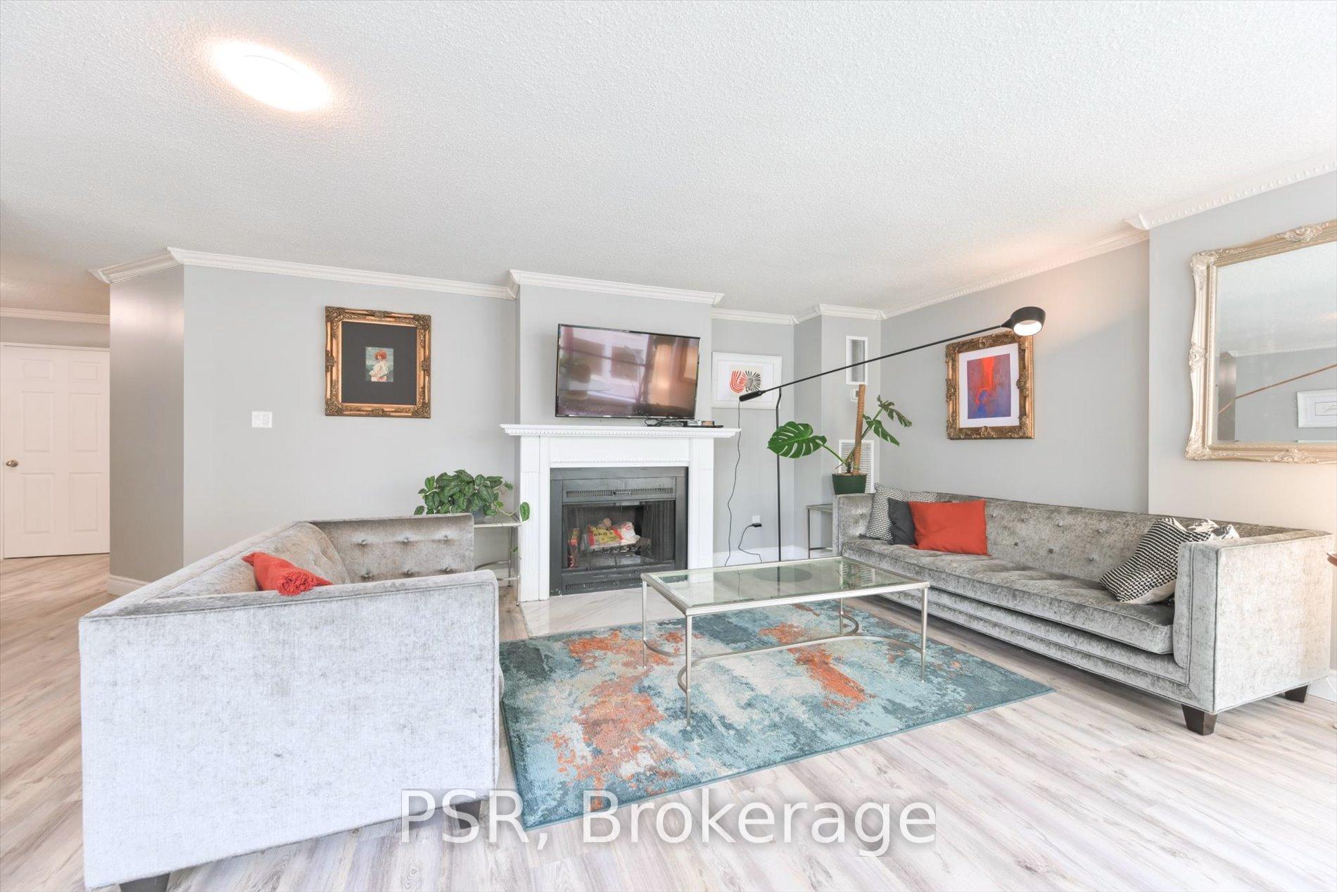 280 Simcoe Street 1402, Toronto C01, ON M5T 2Y5