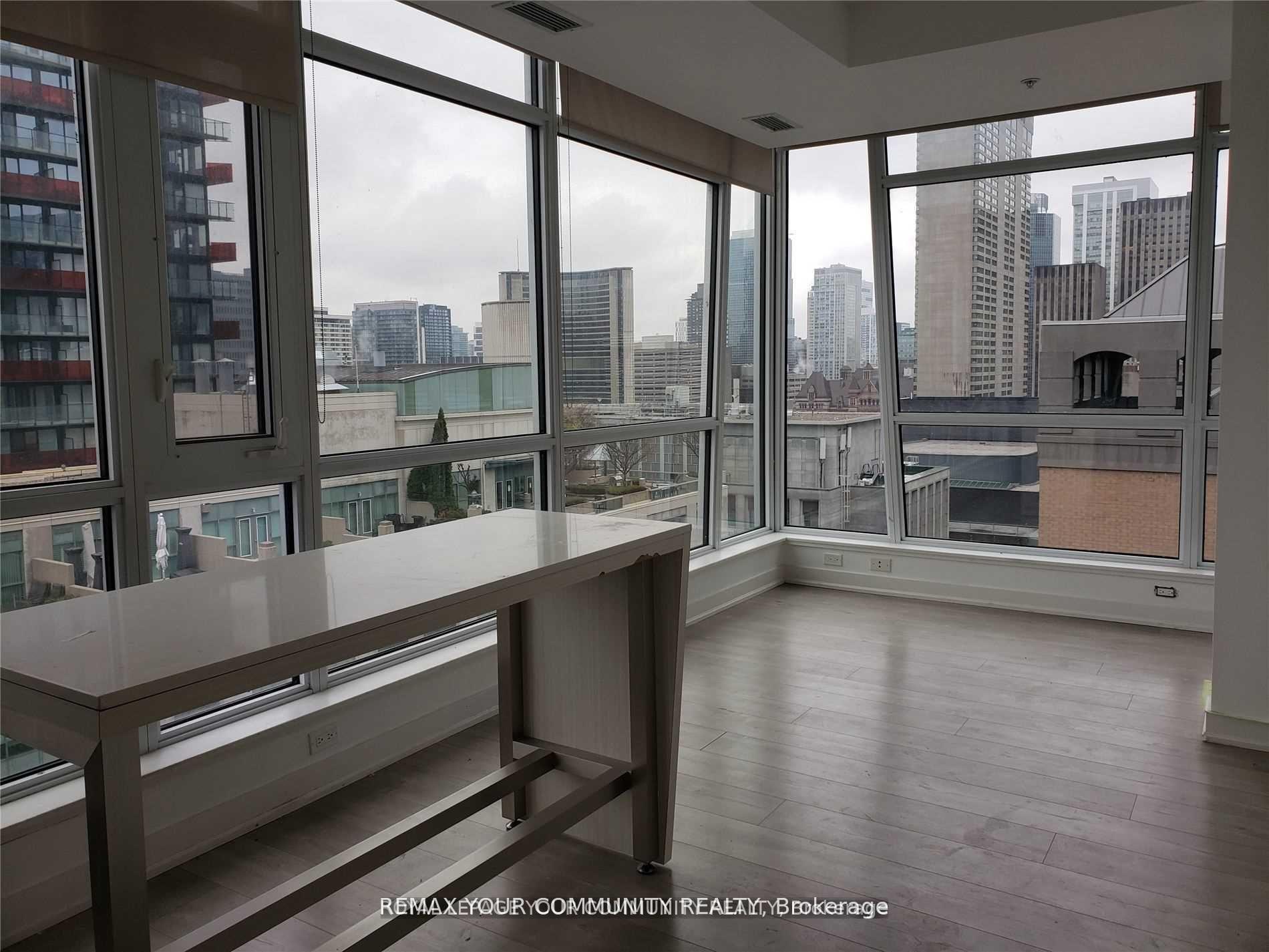 199 RICHMOND Street W 1602, Toronto C01, ON M5V 0H4
