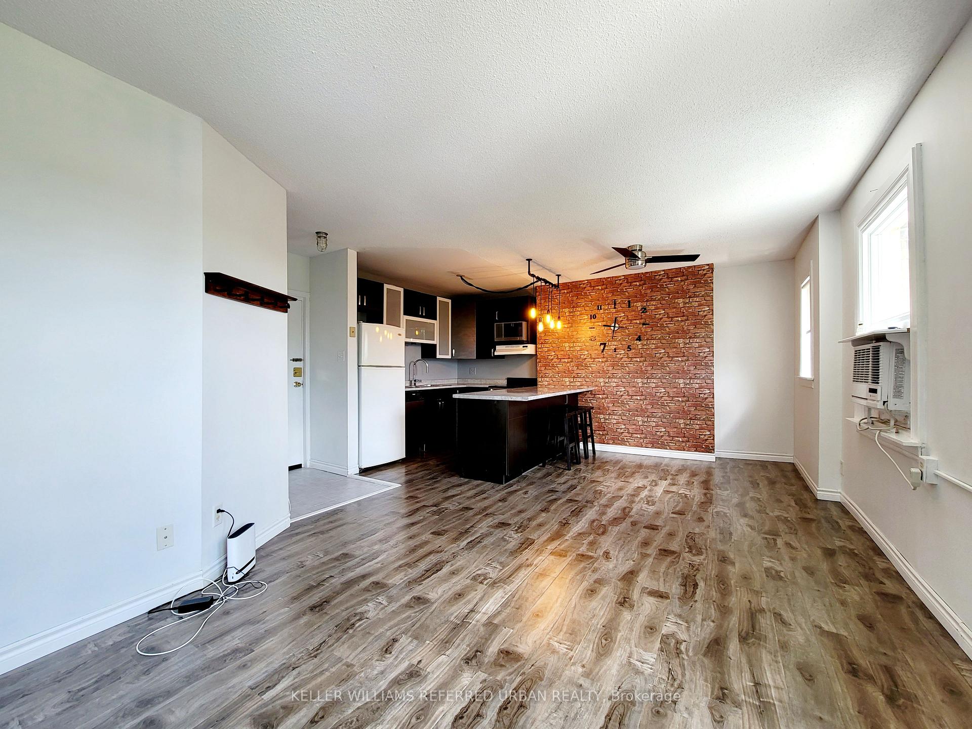 114 Vaughan Road 407, Toronto C03, ON M6C 2M1