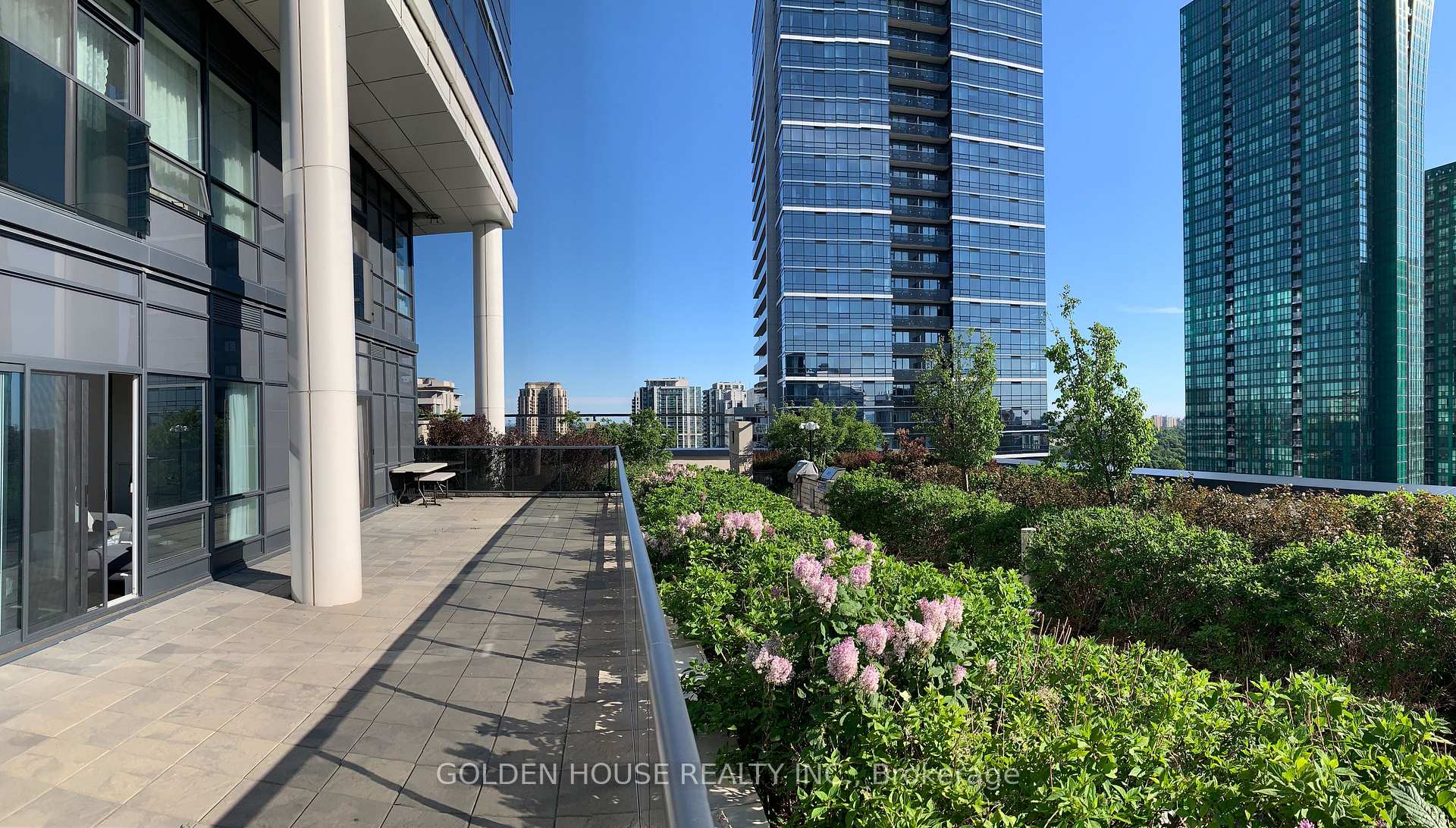 5 Sheppard Avenue E 1718, Toronto C14, ON M2N 2Z8