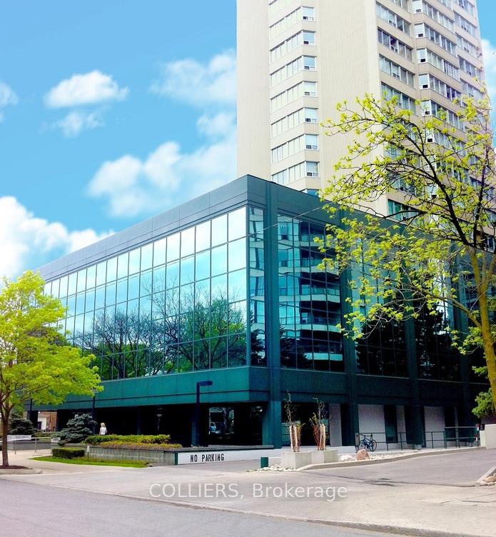 20 Holly Street 206, Toronto C10, ON M4S 3B1