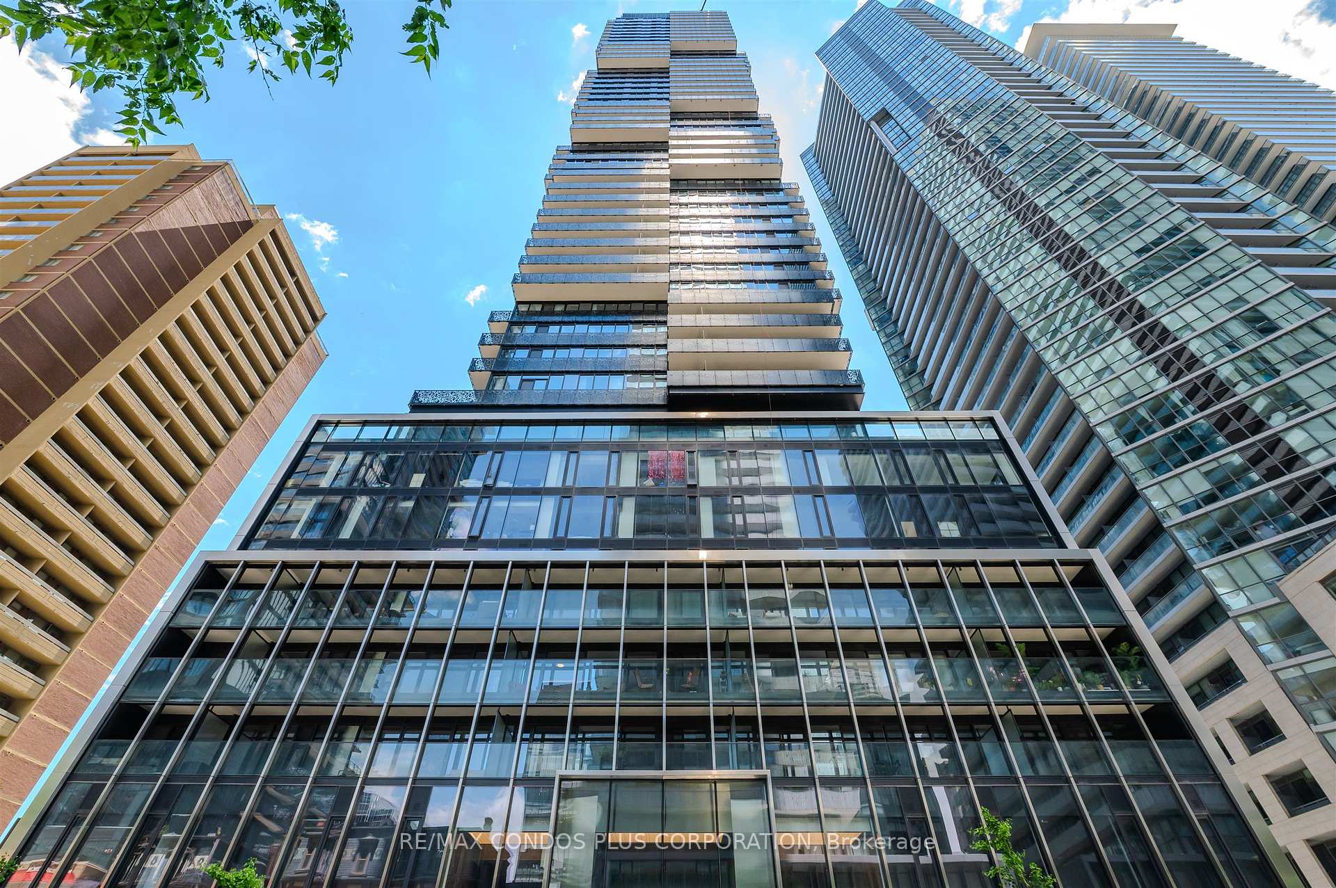 55 Charles Street E 3812, Toronto C08, ON M4Y 0J1