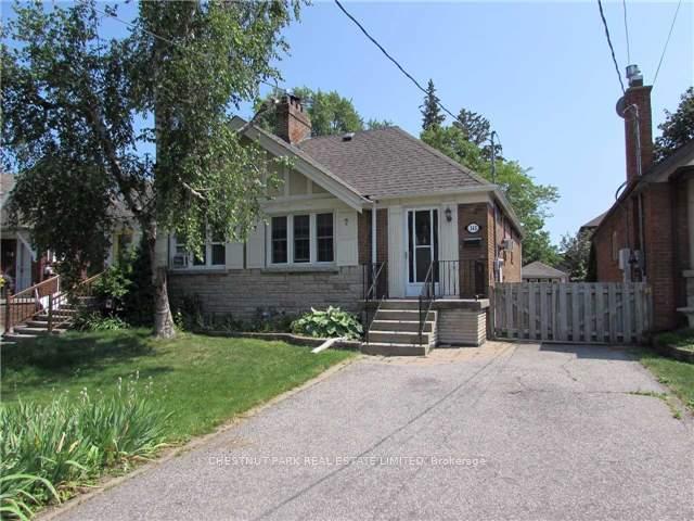 143 Glenvale Boulevard, Toronto C11, ON M4G 2W2