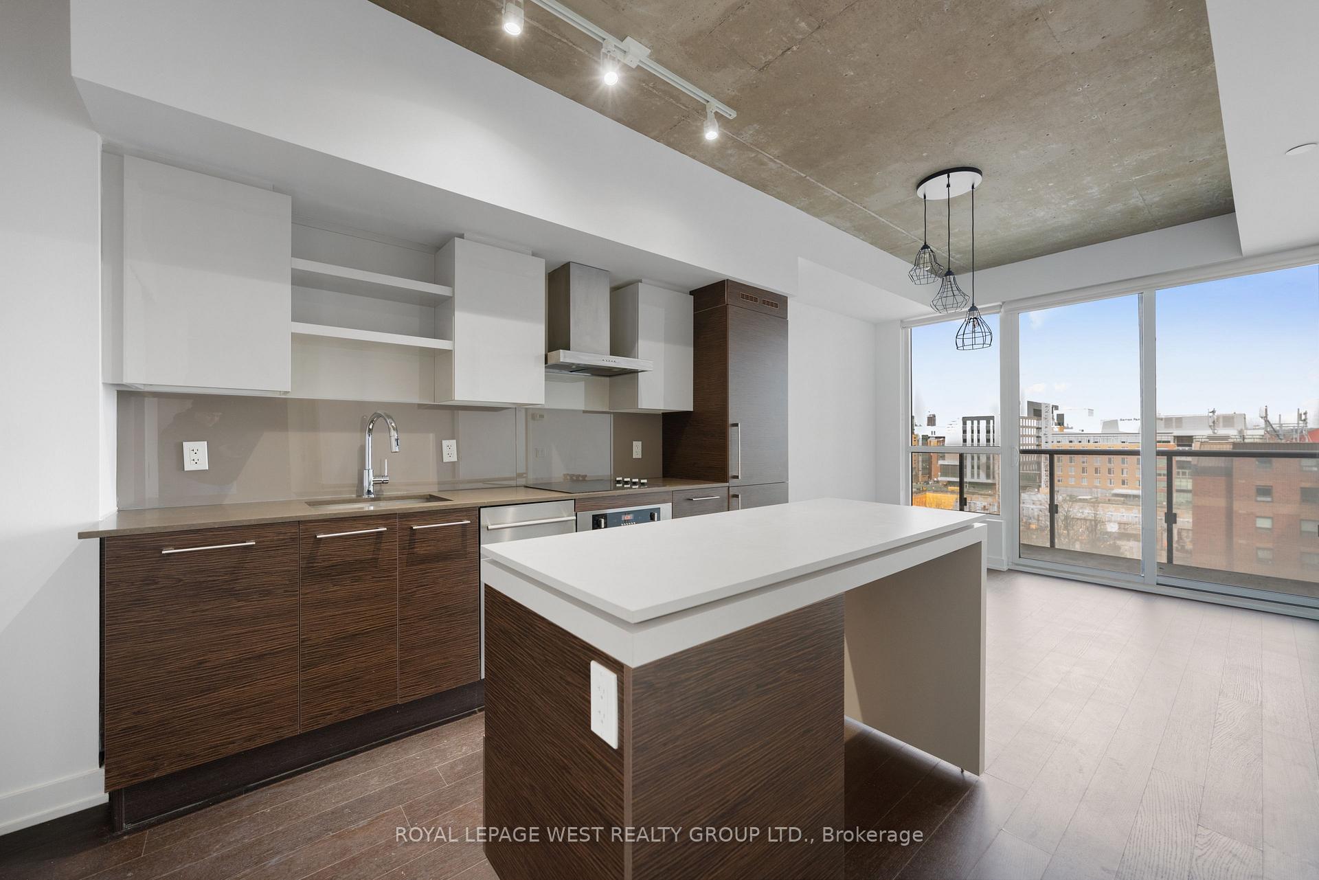1030 King Street 835, Toronto C01, ON M6K 0B4