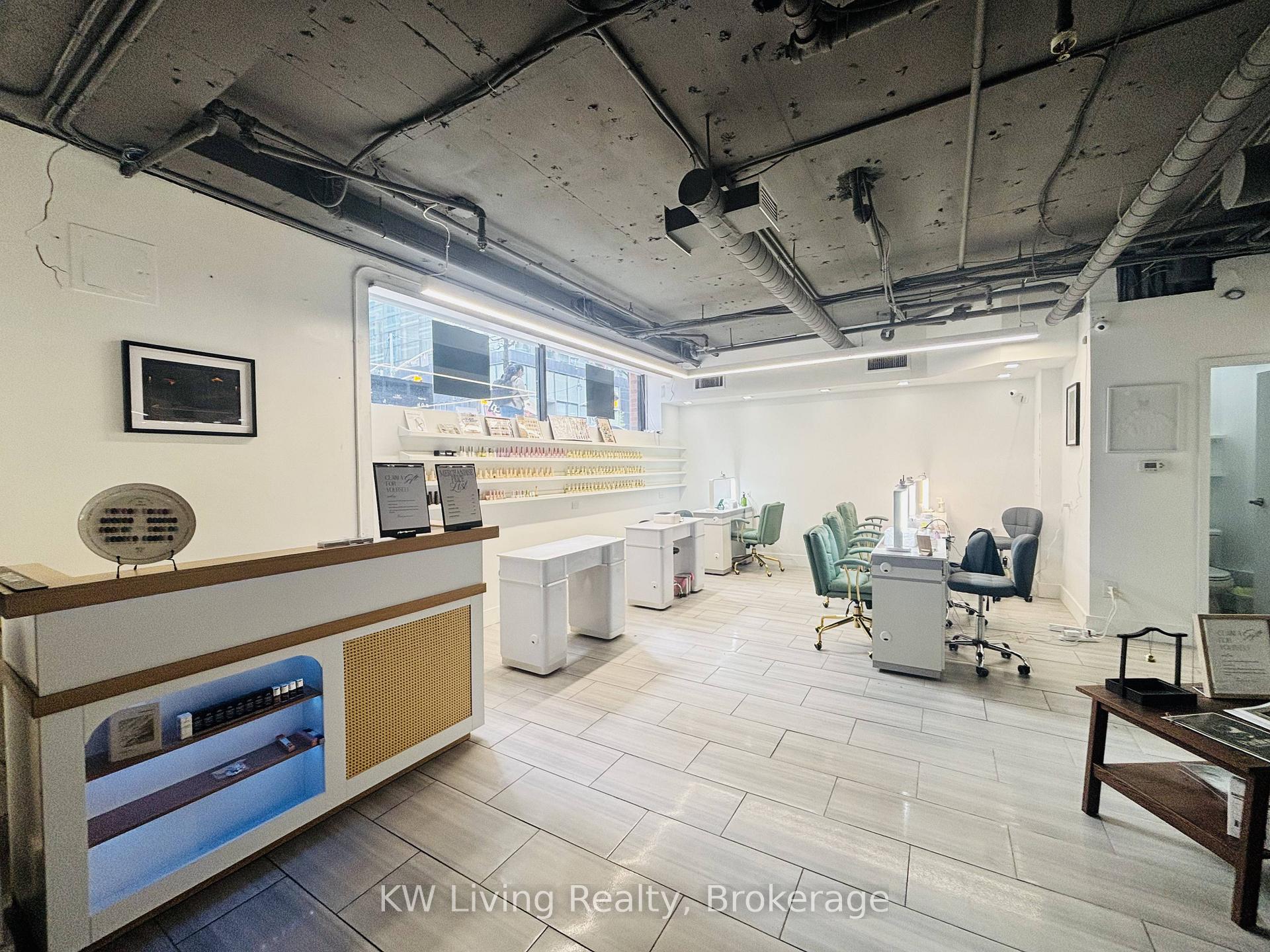 1300 Bay Street LL2 & LL3, Toronto C02, ON M5R 3K8
