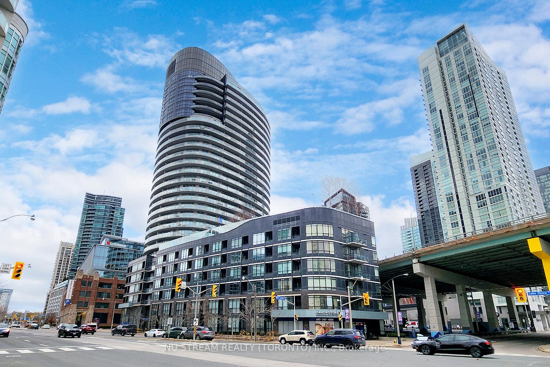 38 Dan Leckie Way 2010, Toronto C01, ON M5V 2V6